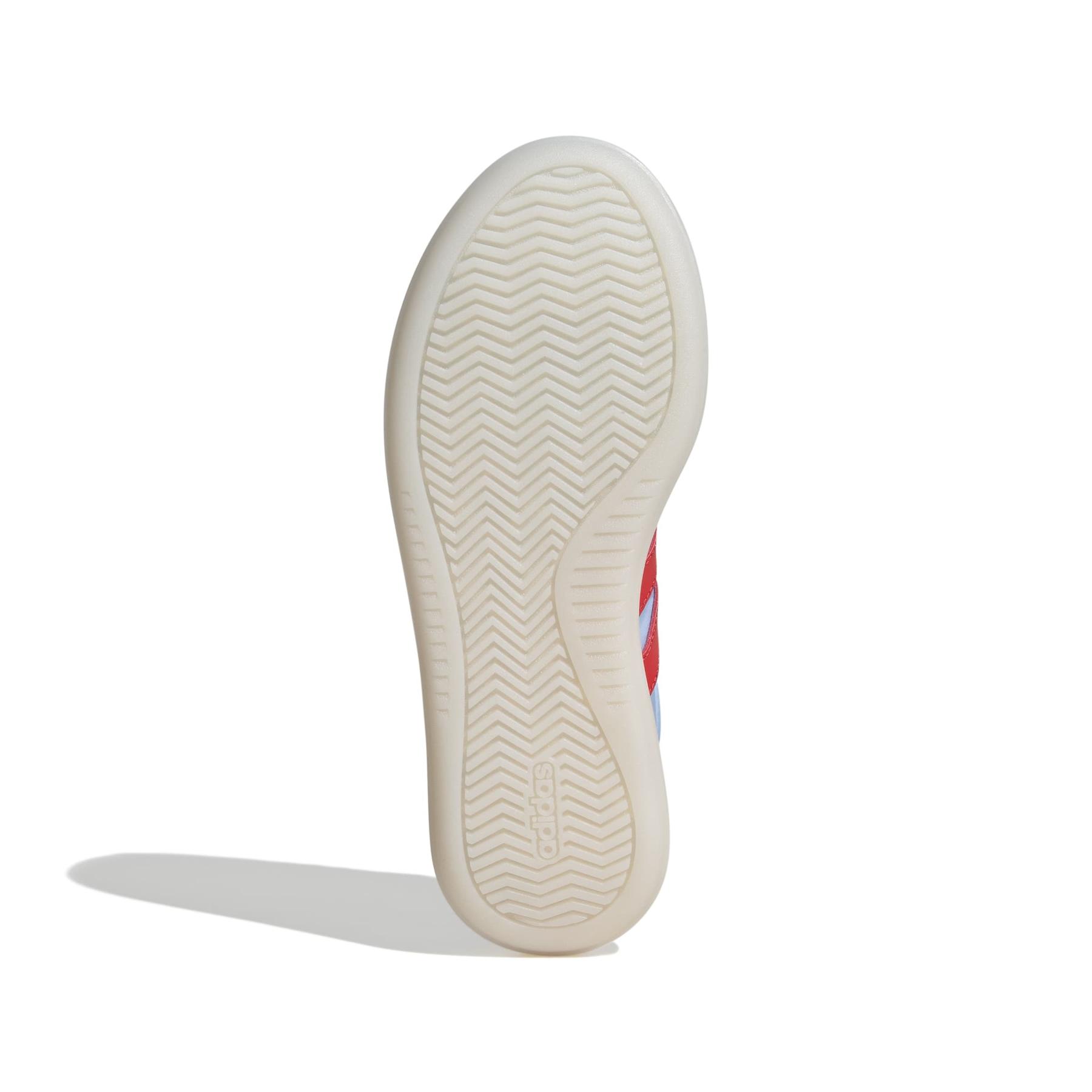 product/a/d/adidas_jr0757_4_footwear_photography_bottom_view_white-nw091625.jpg