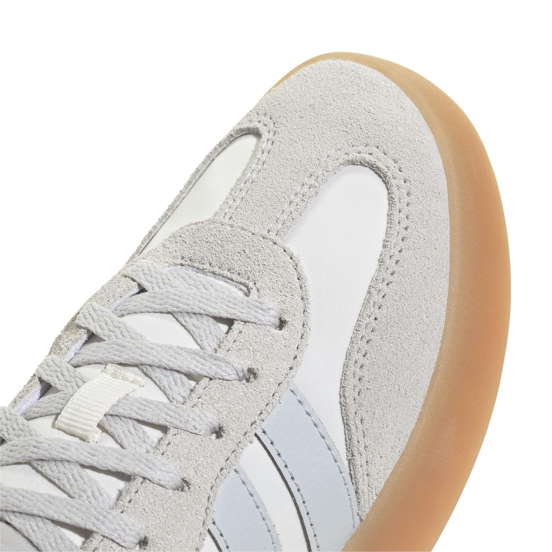 product/a/d/adidas_jr0760_8_footwear_photography_detail_view_1_white-nw091625.jpg