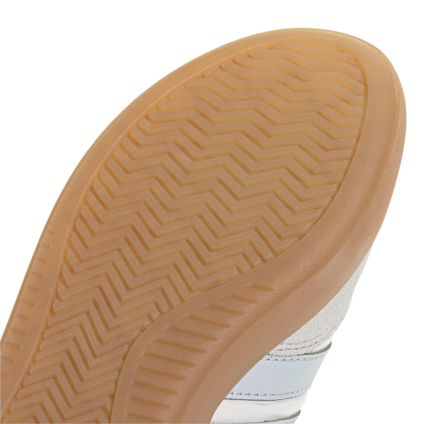 product/a/d/adidas_jr0760_9_footwear_photography_detail_view_2_white-nw091625.jpg