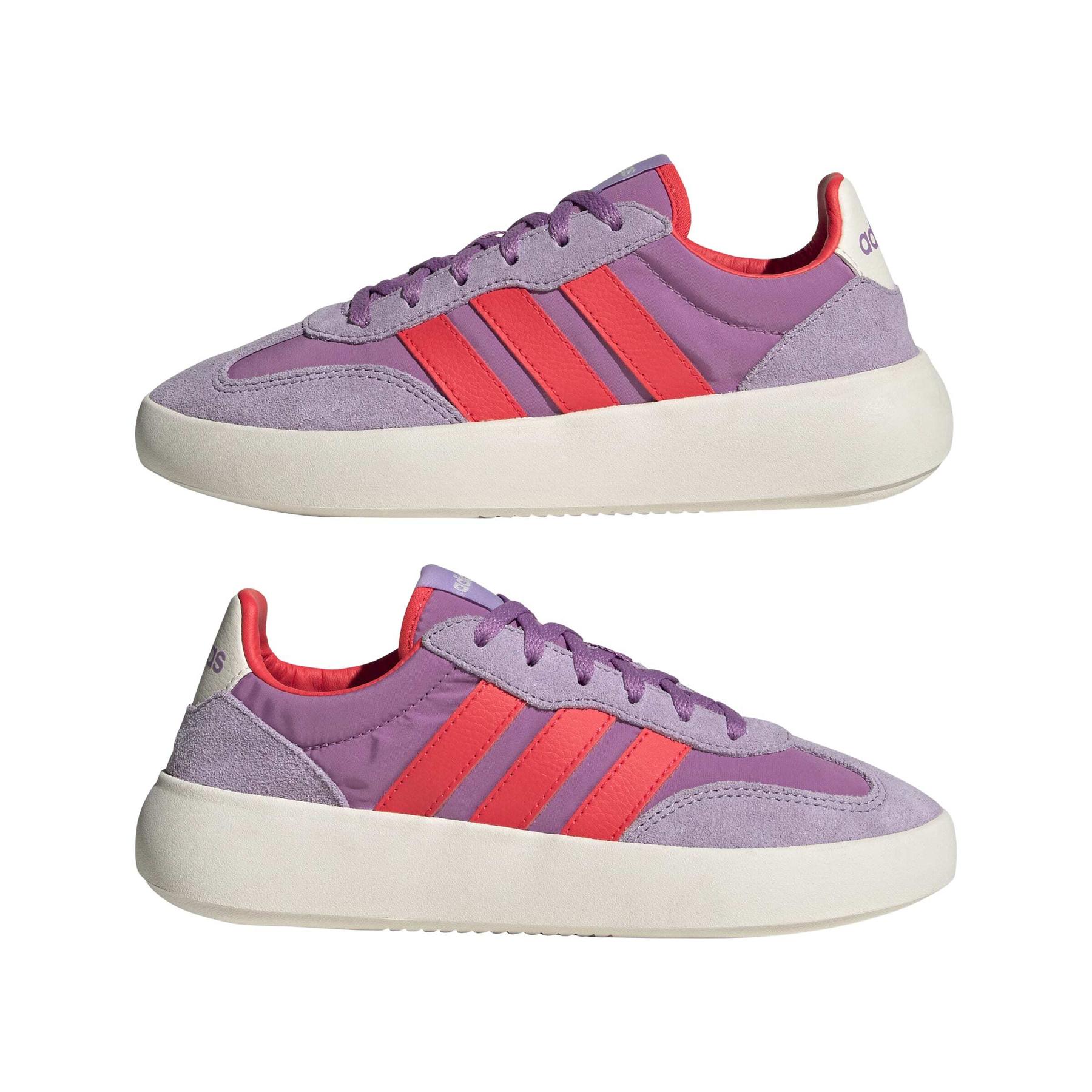 product/a/d/adidas_jr0761_10_footwear_photography_mirrored_pair_view_white-nw091625.jpg