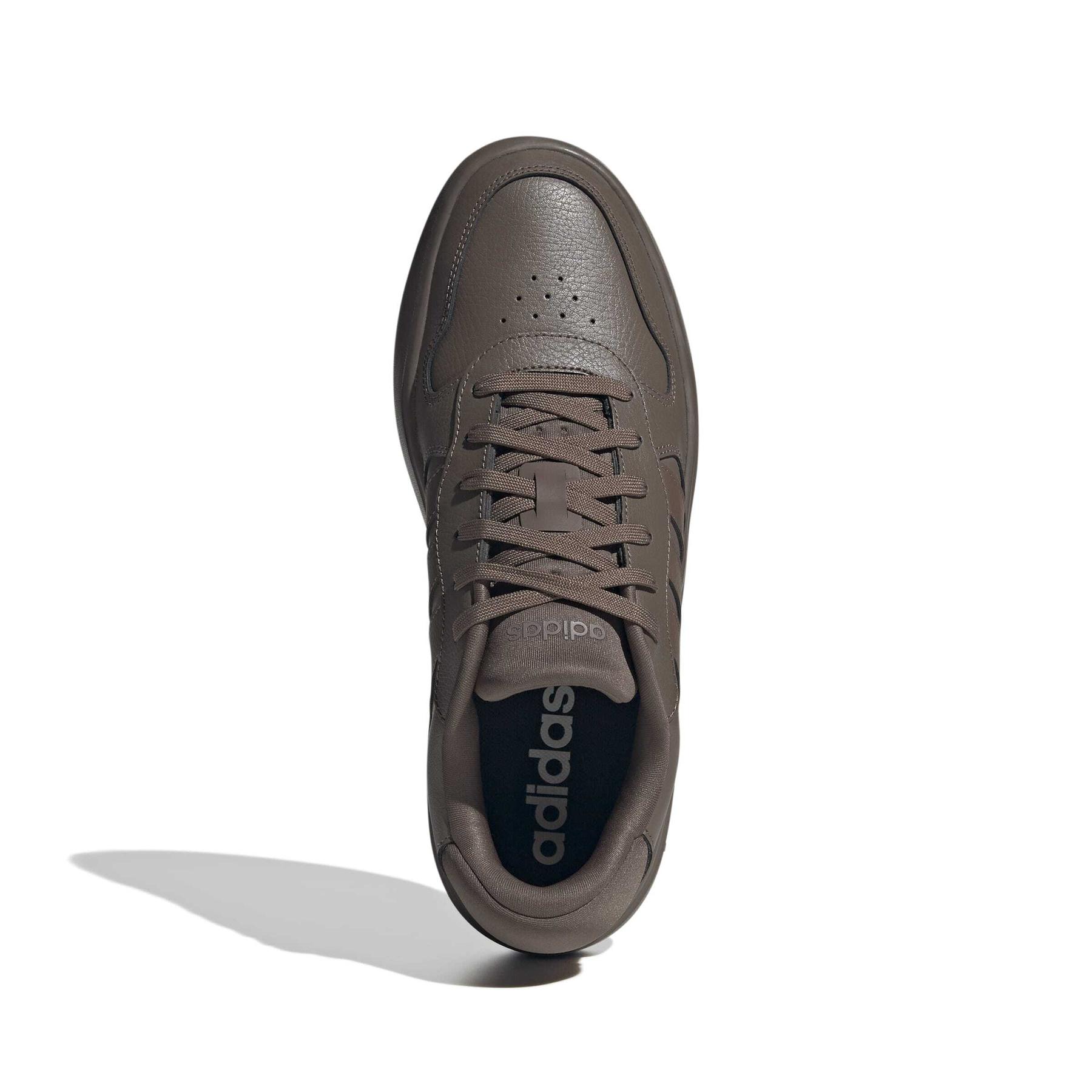 product/a/d/adidas_jr1312_3_footwear_photography_top_portrait_view_white-nw091625.jpg