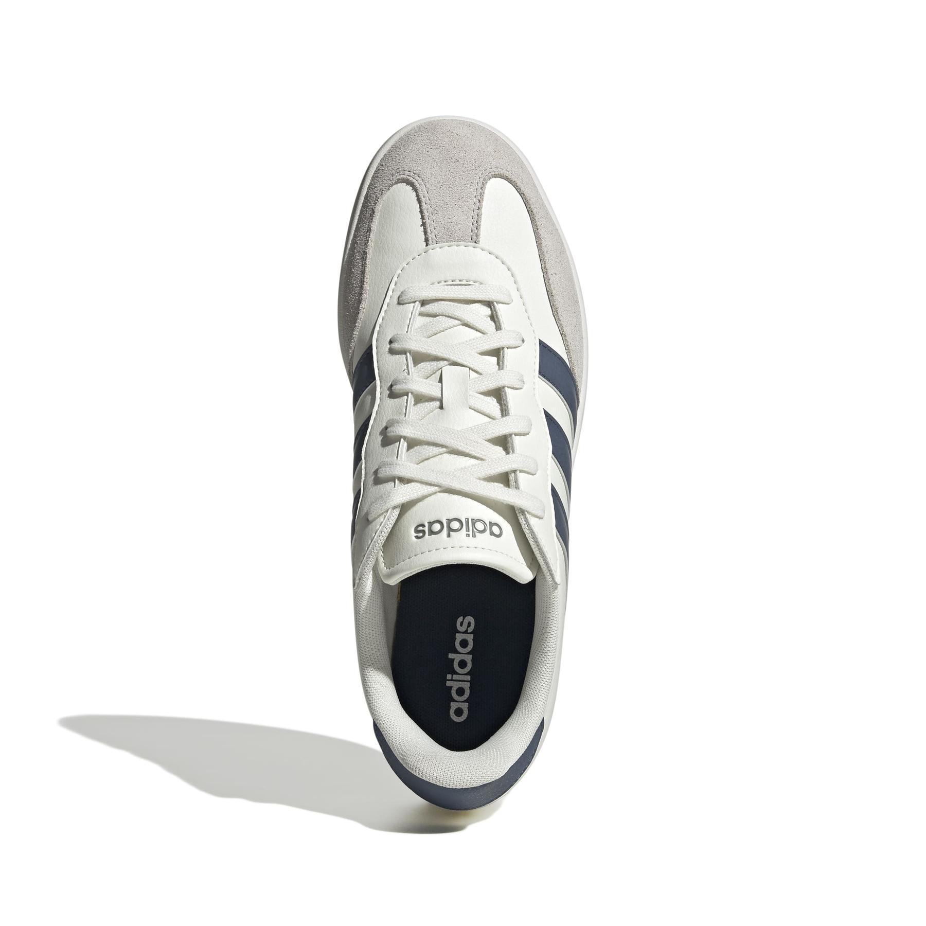 product/a/d/adidas_jr1318_3_footwear_photography_top_portrait_view_white-nw091625.jpg
