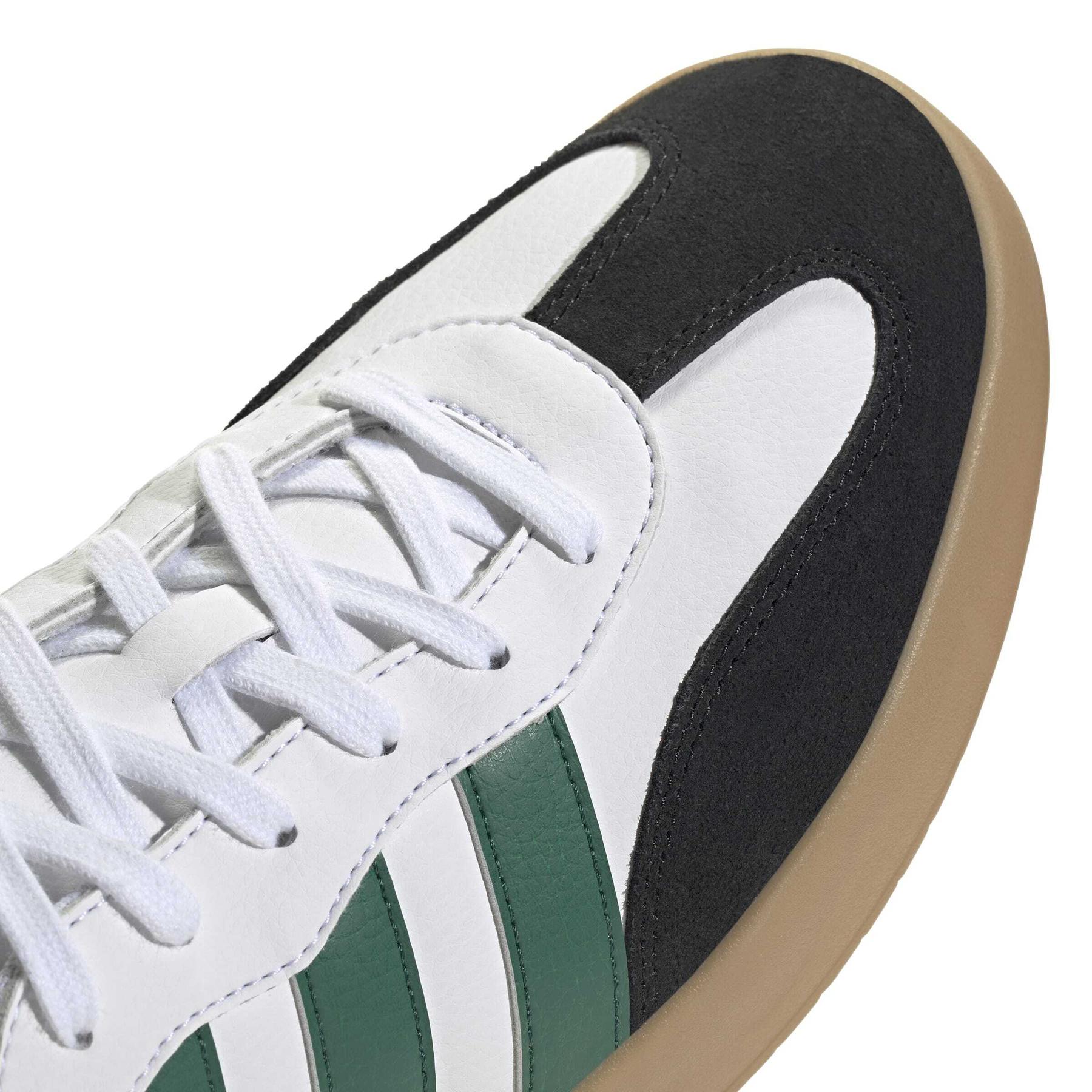 product/a/d/adidas_jr1323_9_footwear_photography_detail_view_2_white-nw091625.jpg