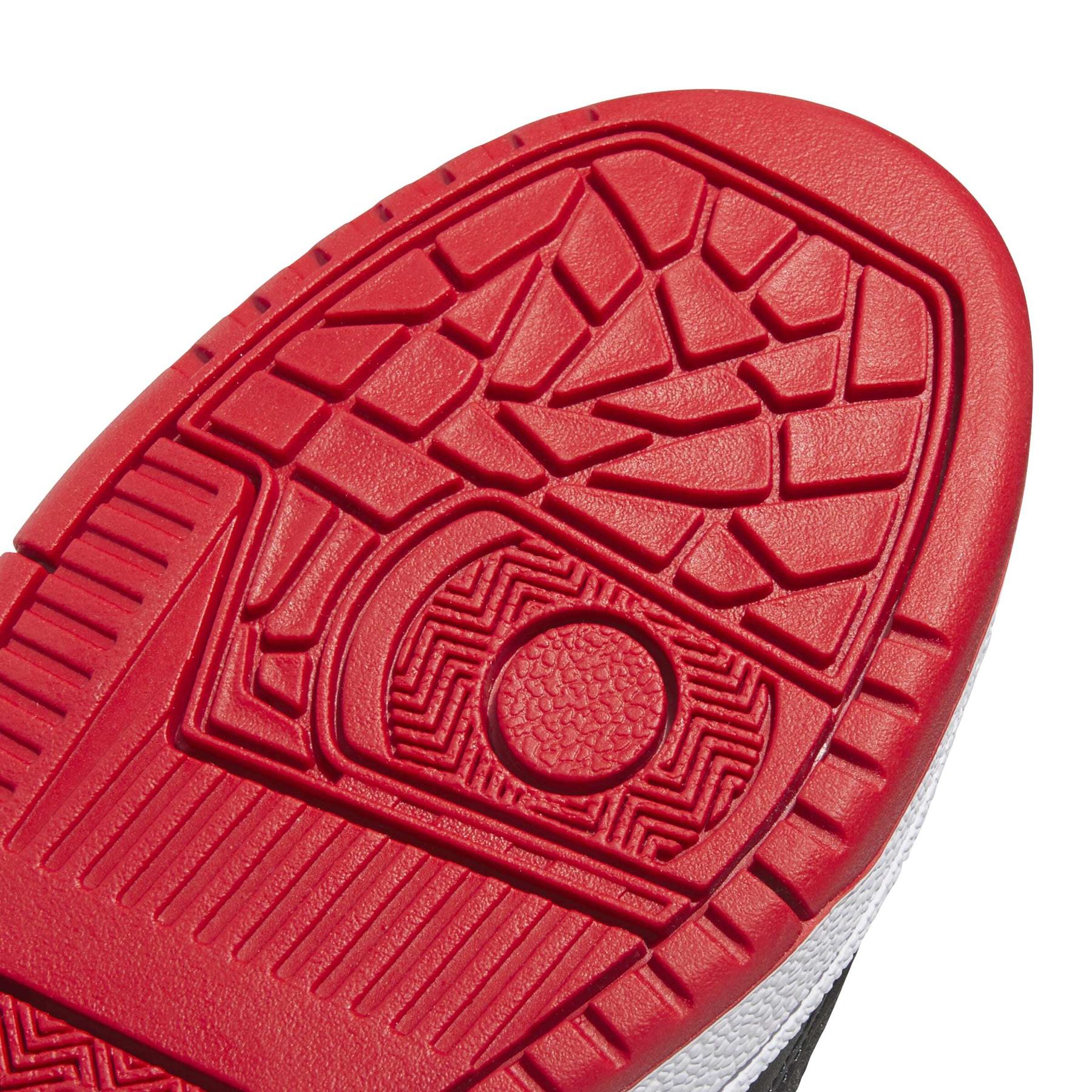 product/a/d/adidas_jr3180_9_footwear_photography_detail_view_2_white-nw091625.jpg