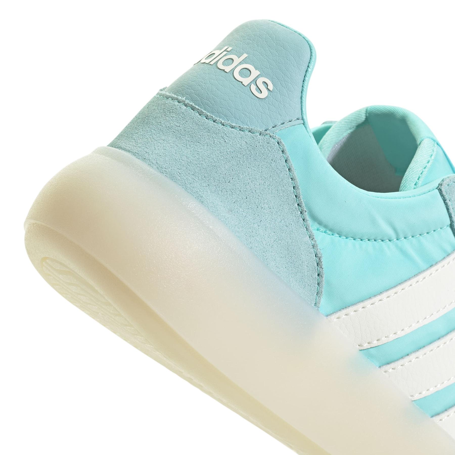 product/a/d/adidas_jr3541_9_footwear_photography_detail_view_2_white-nw091625.jpg