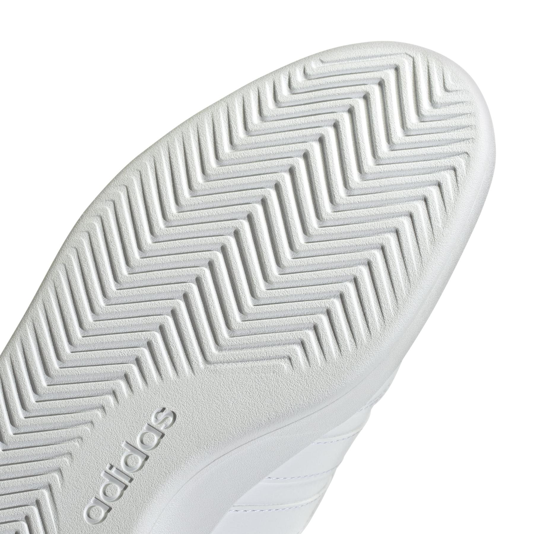 product/a/d/adidas_jr3546_8_footwear_photography_detail_view_1_white-nw091625.jpg
