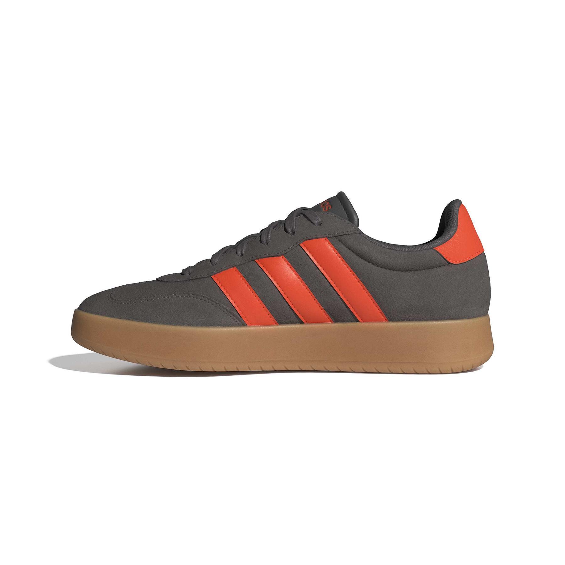 product/a/d/adidas_jr3904_5_footwear_photography_side_medial_center_view_white-nw091625.jpg