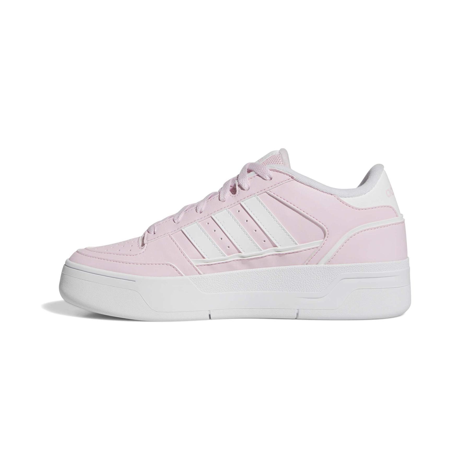 product/a/d/adidas_jr4067_5_footwear_photography_side_medial_center_view_white-nw091625.jpg