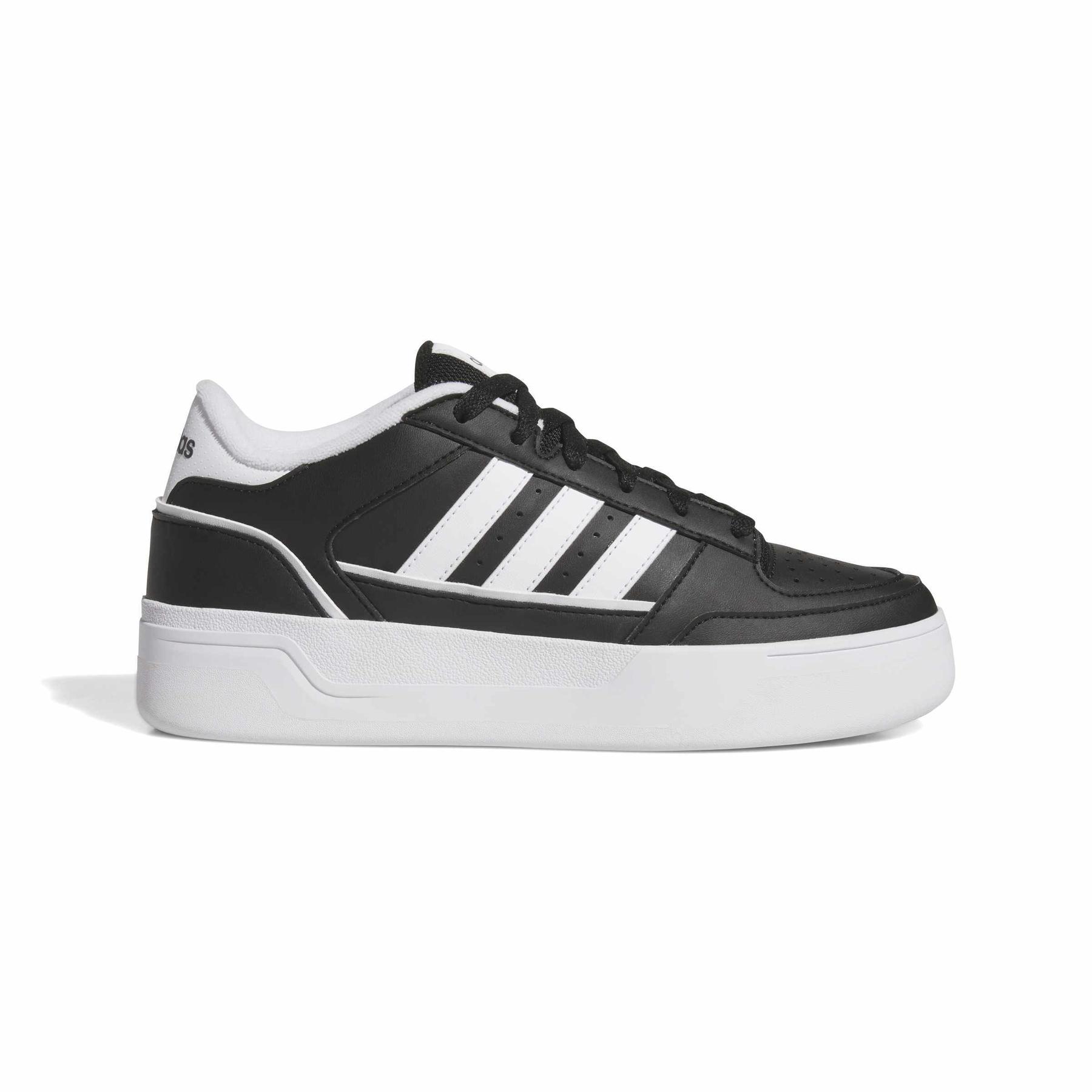 product/a/d/adidas_jr4068_1_footwear_photography_side_lateral_center_view_white-nw091625.jpg
