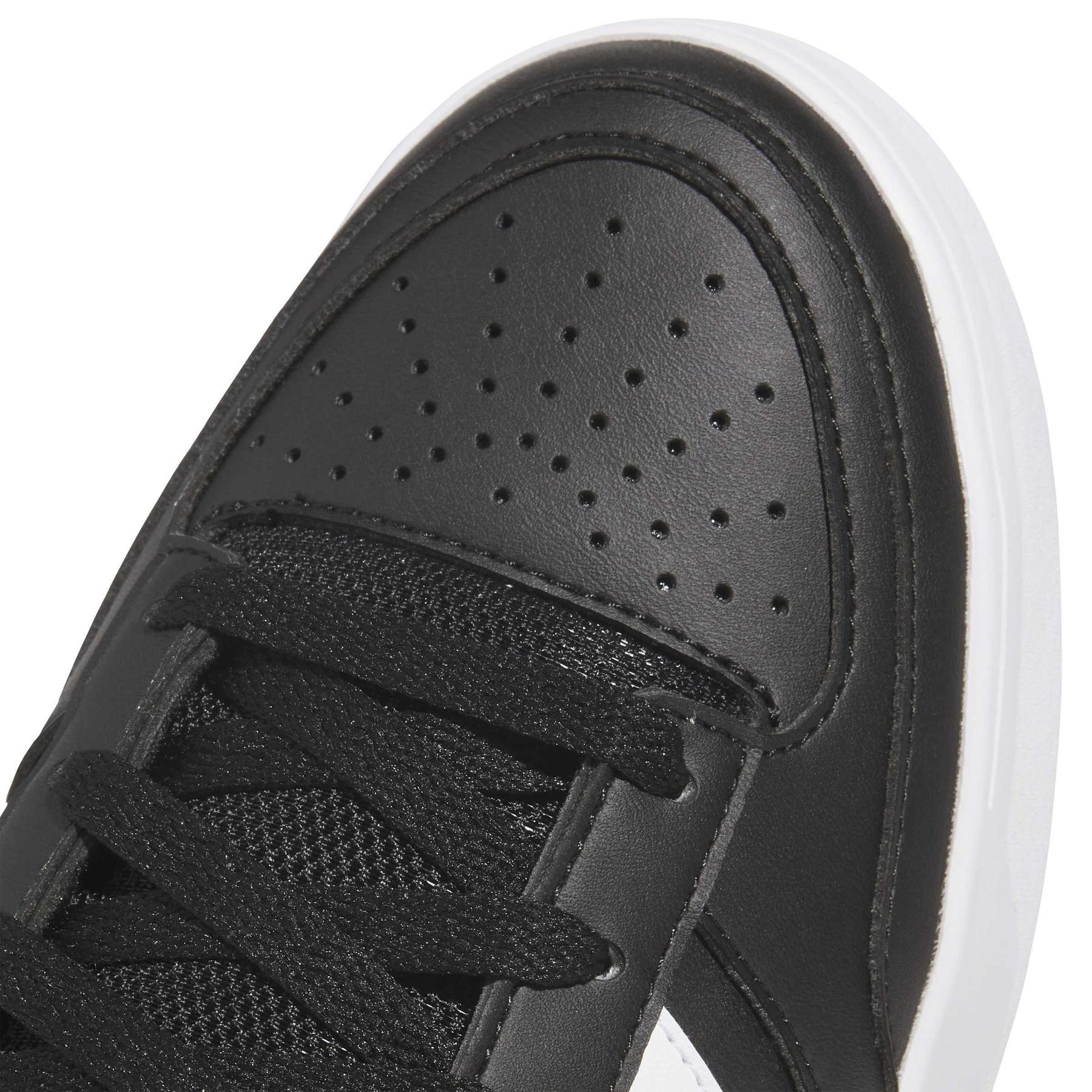 product/a/d/adidas_jr4068_9_footwear_photography_detail_view_2_white-nw091625.jpg