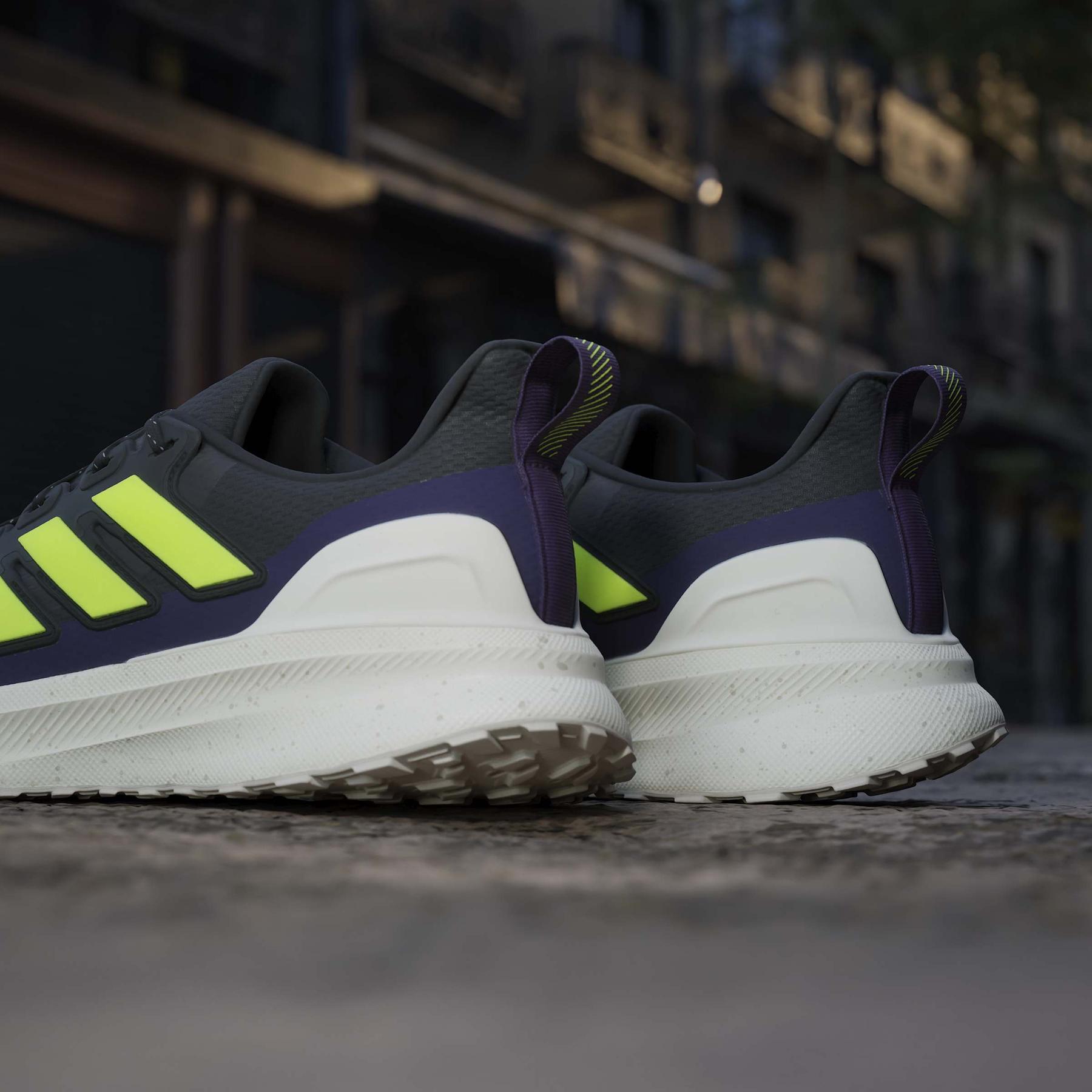 product/a/d/adidas_jr5380_22_footwear_photography_heromrktng_view_10-nw091725.jpg
