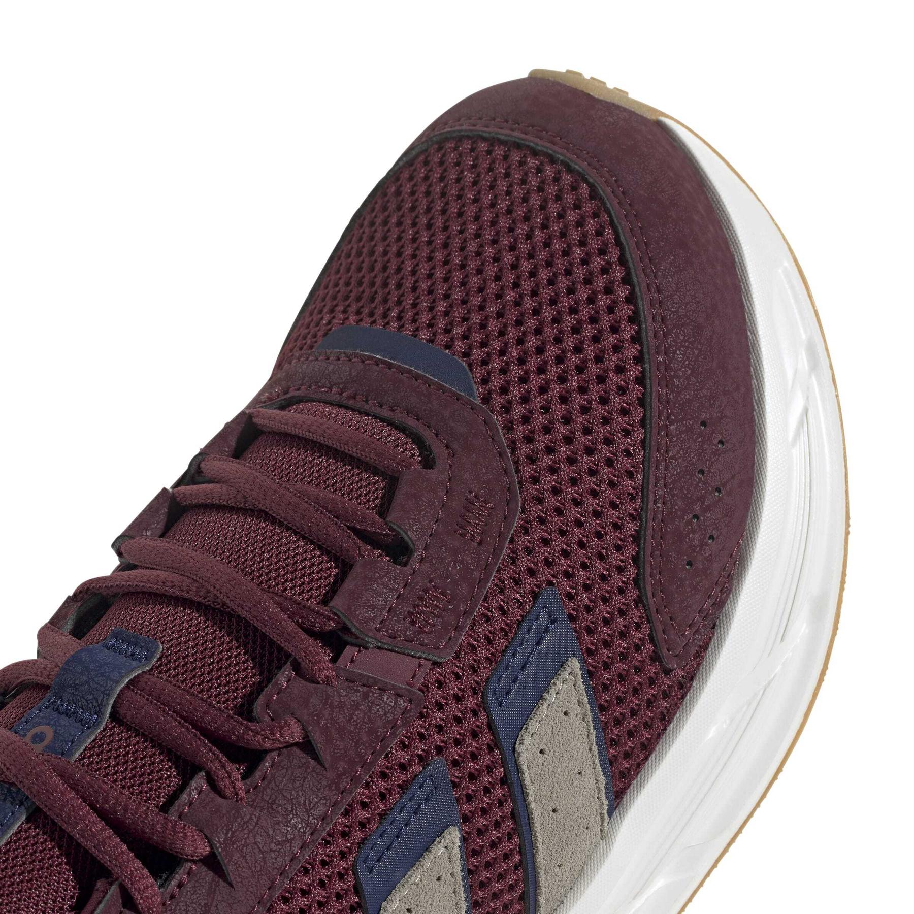 product/a/d/adidas_jr5565_9_footwear_photography_detail_view_2_white-nw091725.jpg