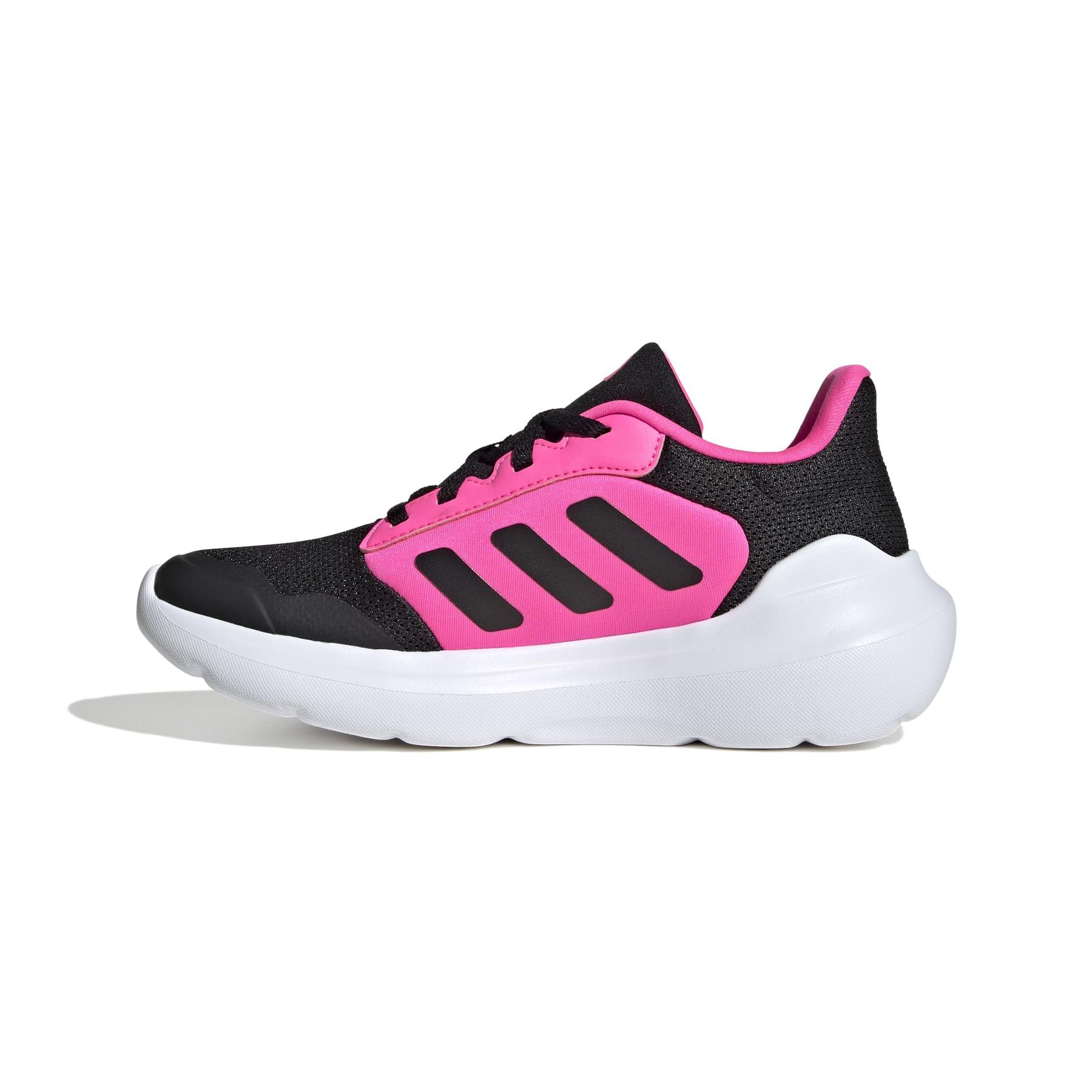 product/a/d/adidas_jr6045_5_footwear_photography_side_medial_center_view_white-nw091725.jpg