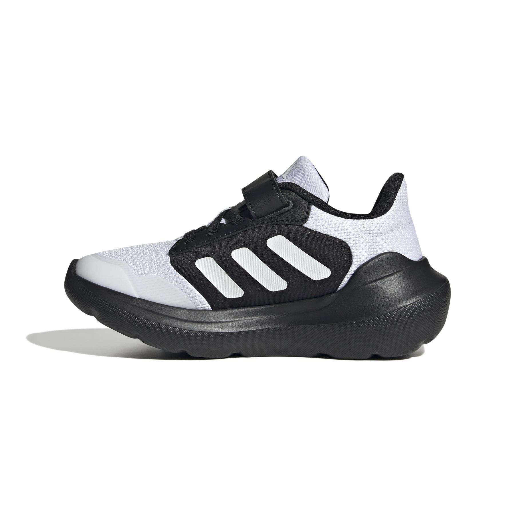 product/a/d/adidas_jr6070_5_footwear_photography_side_medial_center_view_white-nw091725.jpg