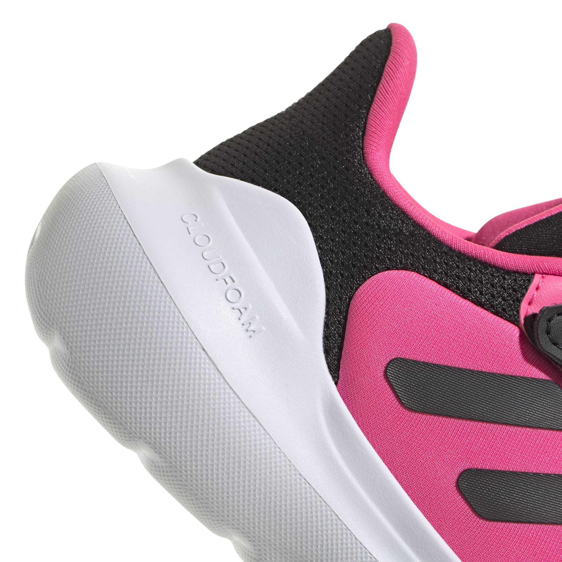 product/a/d/adidas_jr6071_9_footwear_photography_detail_view_2_white-nw091725.jpg