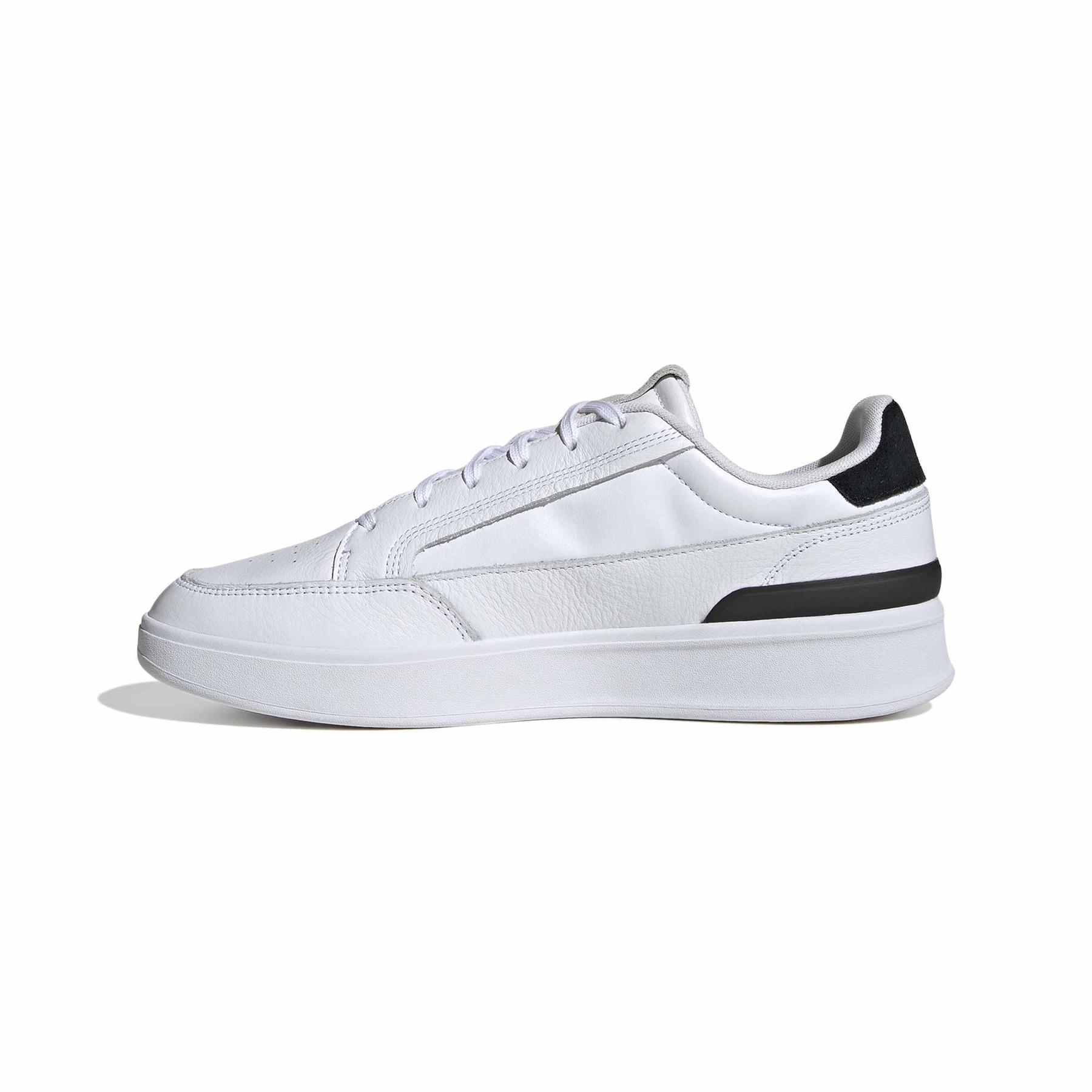 product/a/d/adidas_jr7672_5_footwear_photography_side_medial_center_view_white-nw091725.jpg