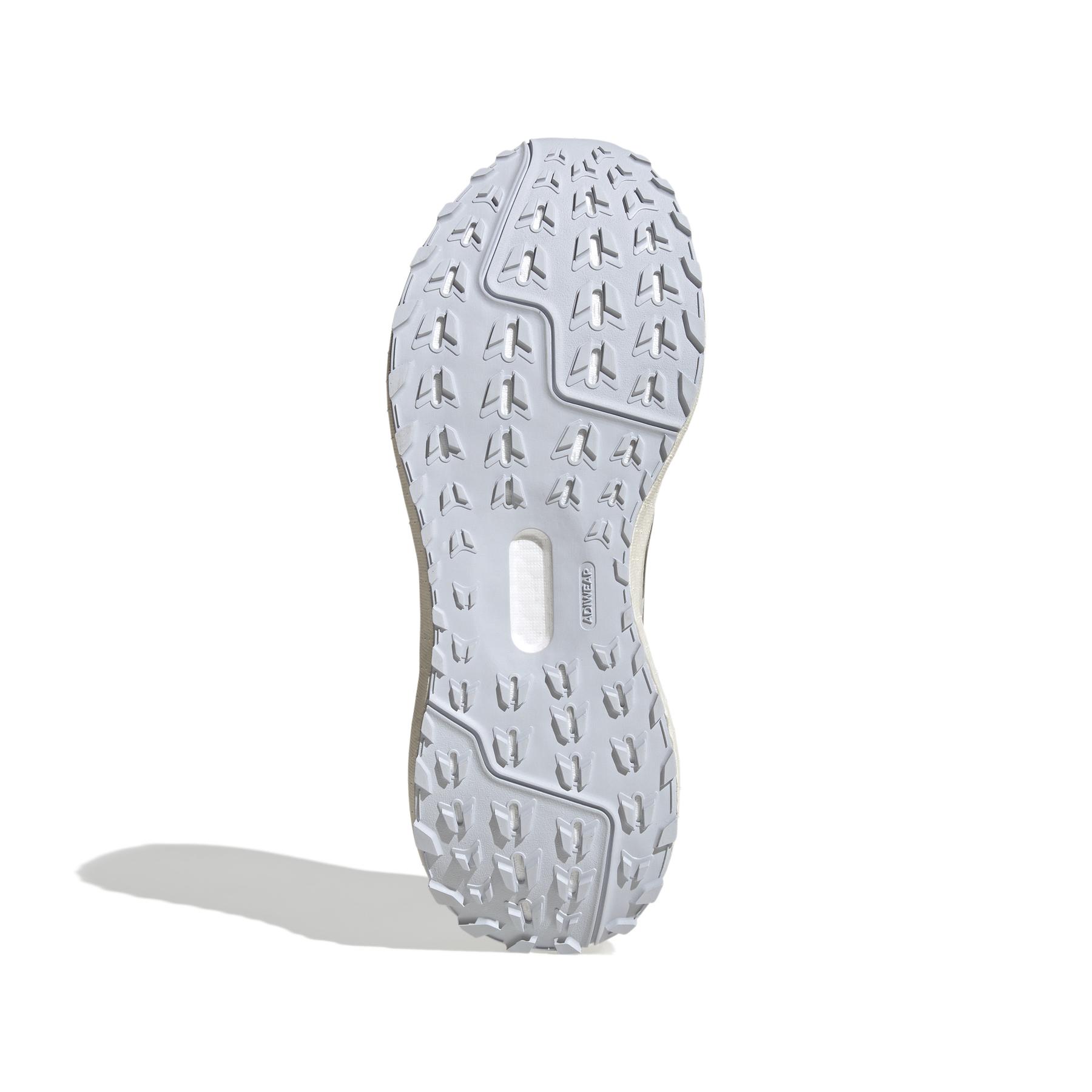 product/a/d/adidas_jr7676_4_footwear_photography_bottom_view_white.jpg