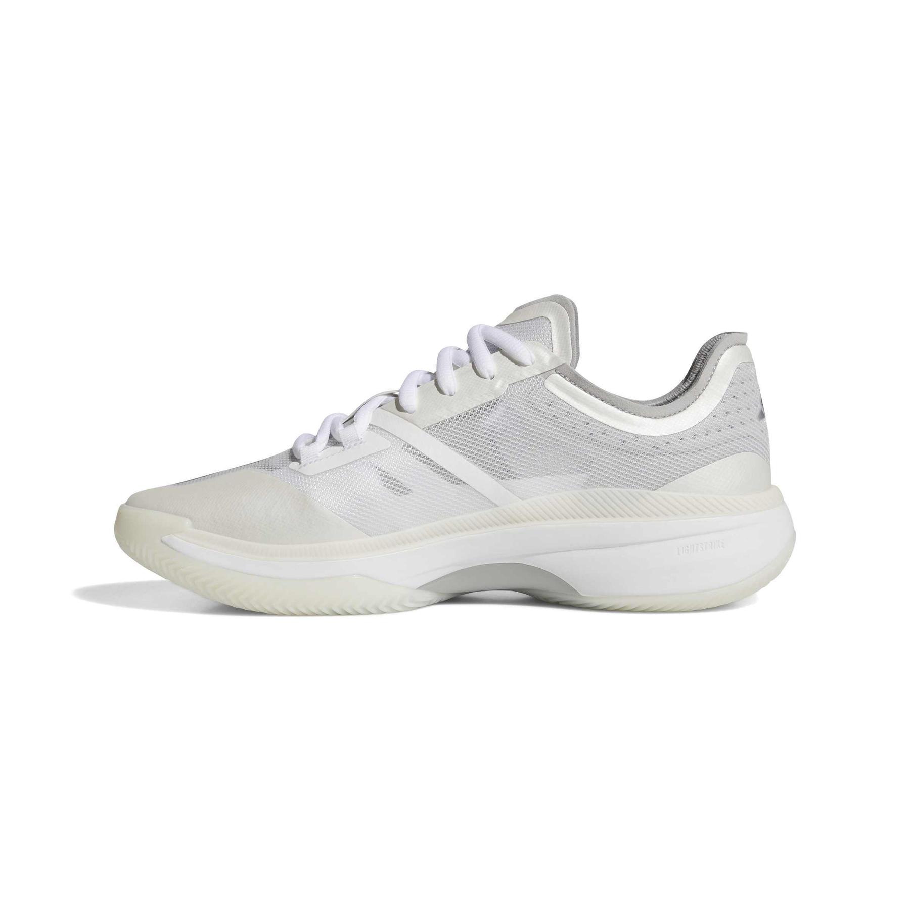 product/a/d/adidas_jr8283_5_footwear_photography_side_medial_center_view_white-nw091725.jpg
