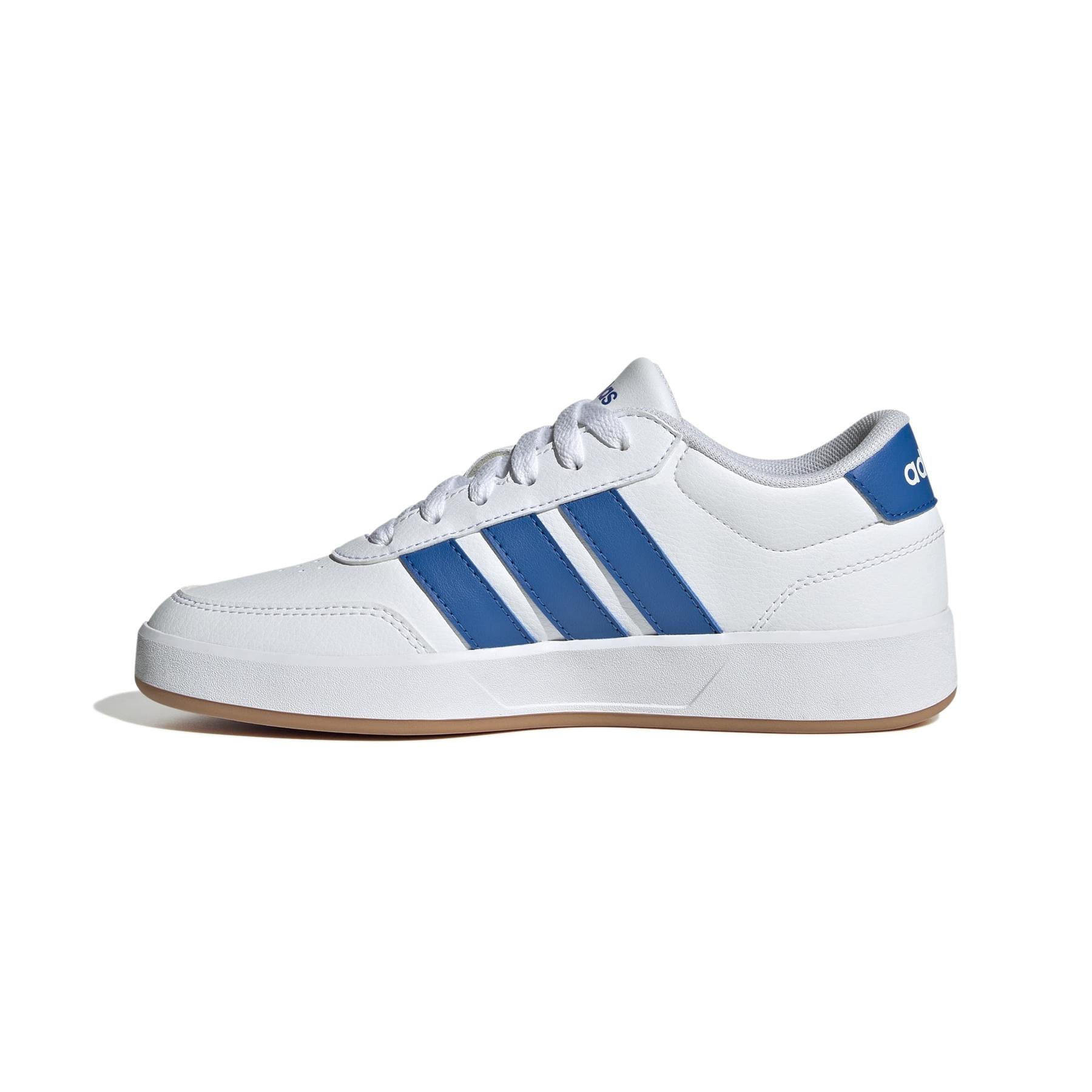 product/a/d/adidas_jr8446_5_footwear_photography_side_medial_center_view_white-nw091725.jpg