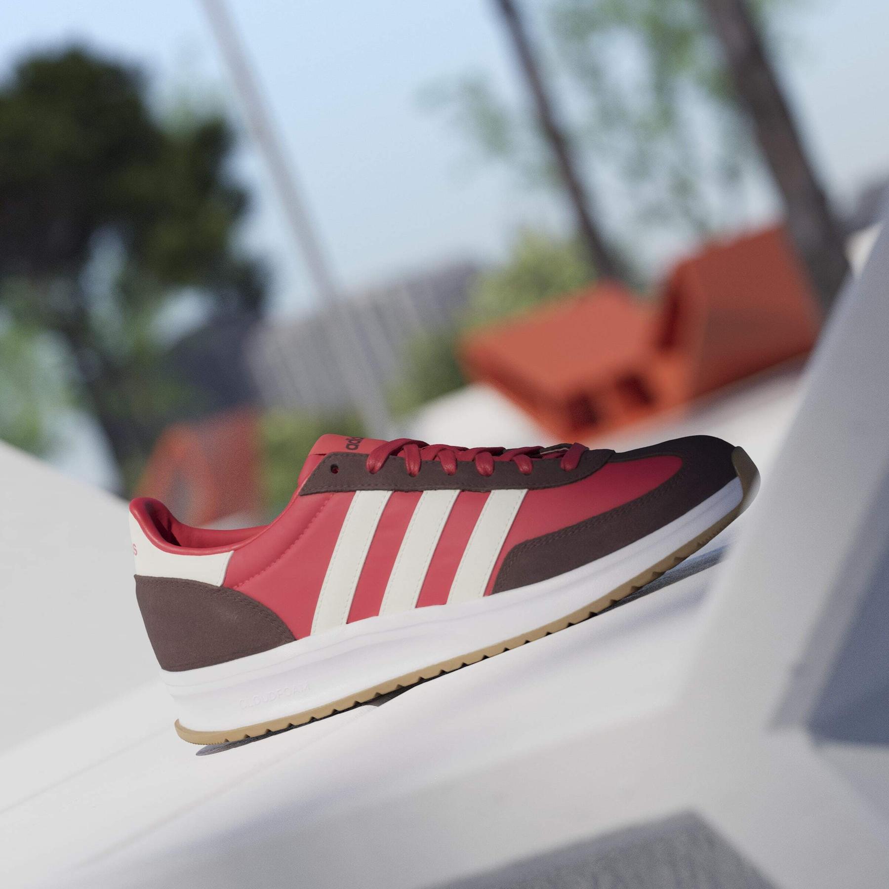 product/a/d/adidas_jr8595_15_footwear_photography_heromrktng_view_3-nw091725.jpg