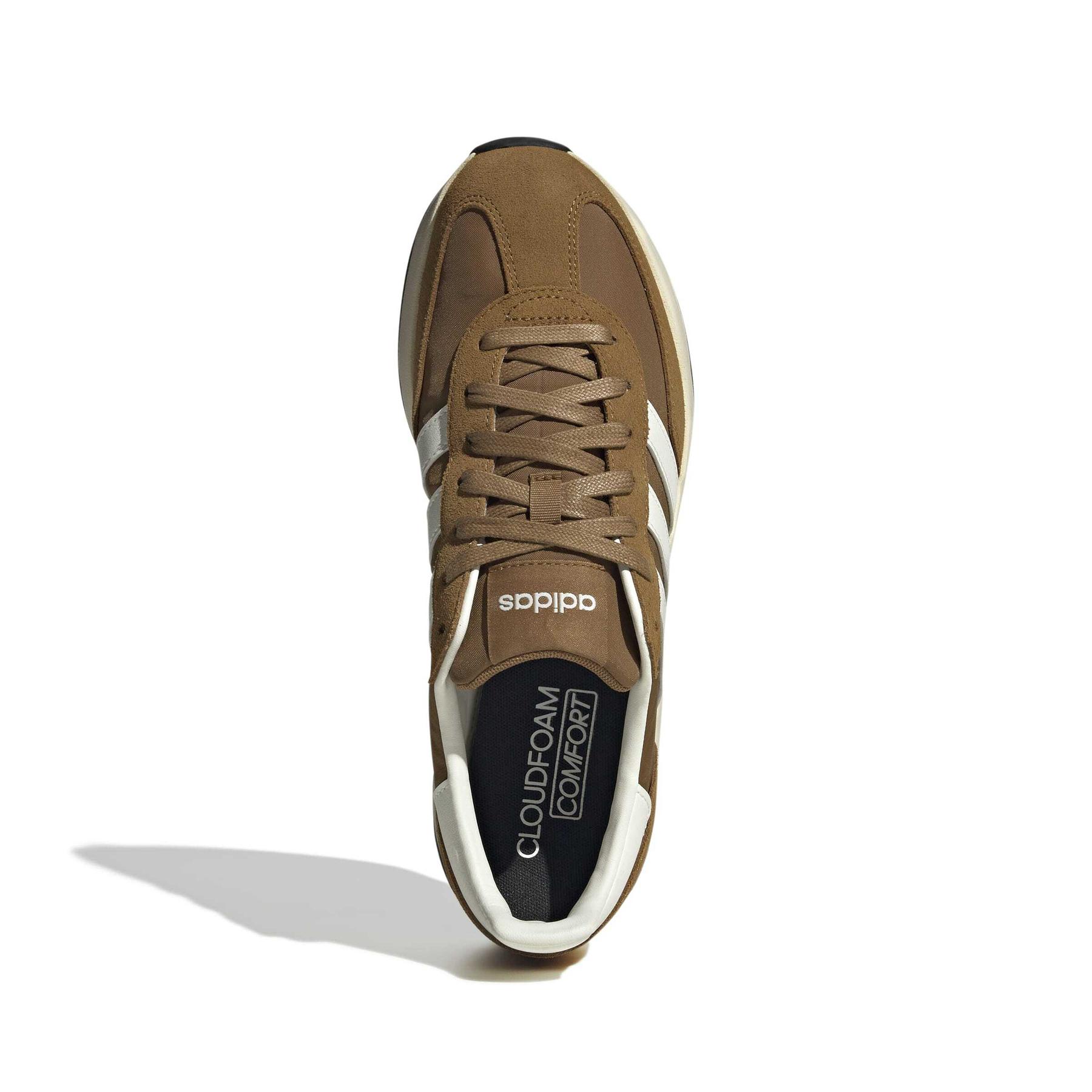 product/a/d/adidas_jr8598_3_footwear_photography_top_portrait_view_white-nw091725.jpg