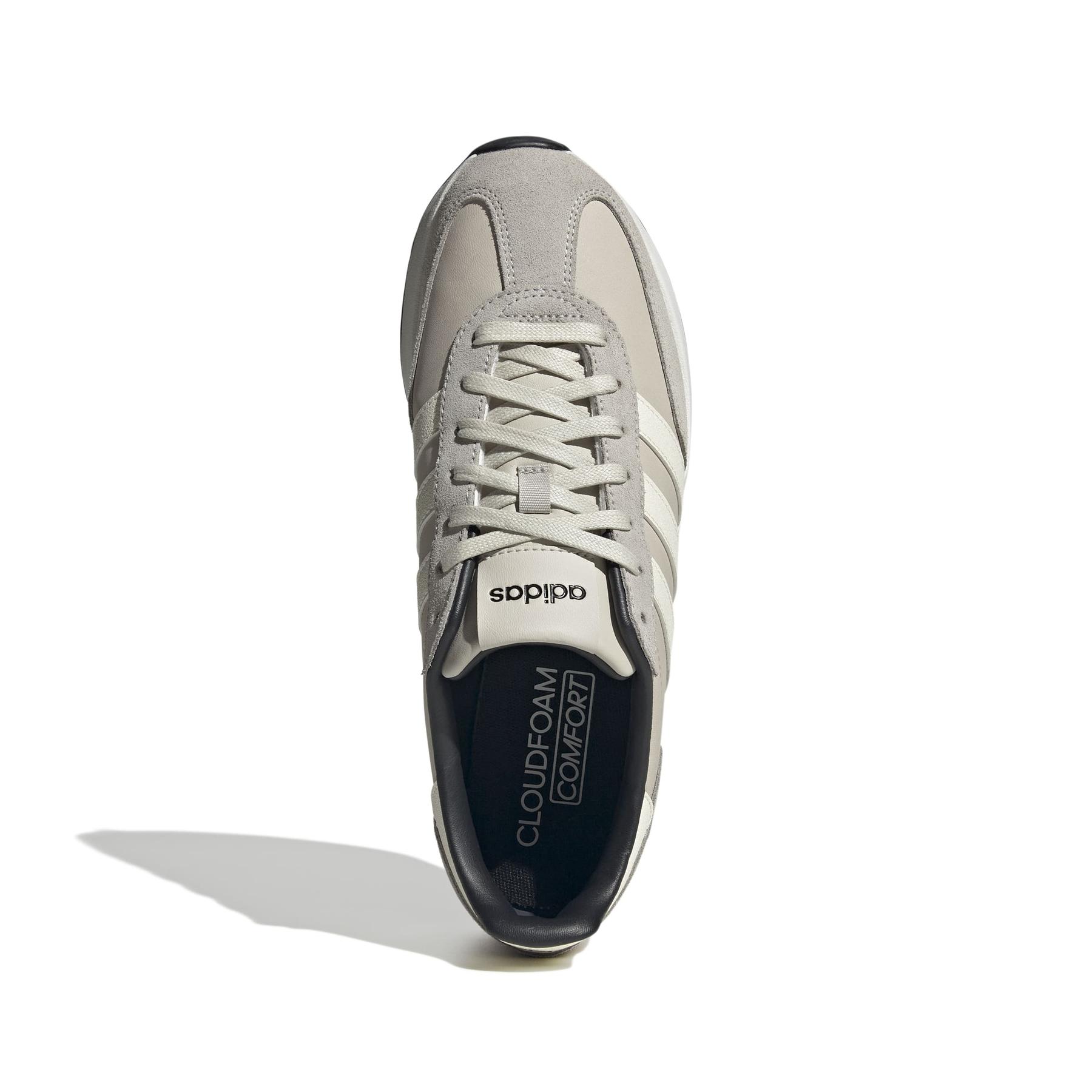 product/a/d/adidas_jr8659_3_footwear_photography_top_portrait_view_white-nw091725.jpg