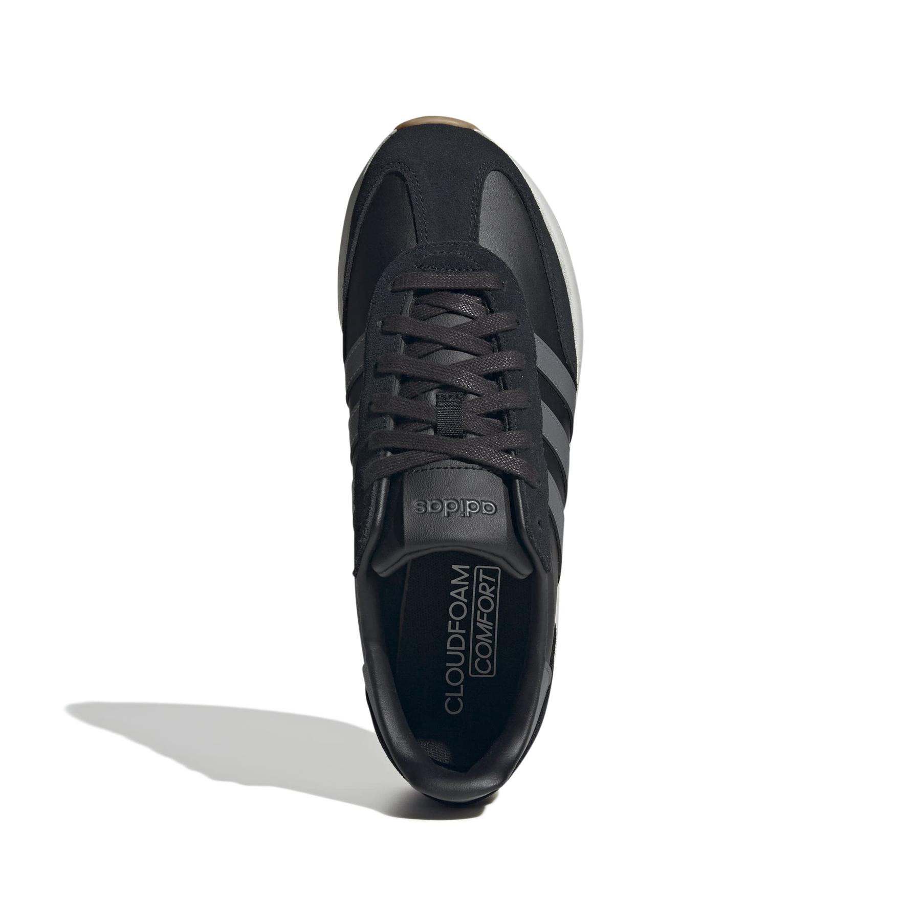 product/a/d/adidas_jr8840_3_footwear_photography_top_portrait_view_white-nw091725.jpg
