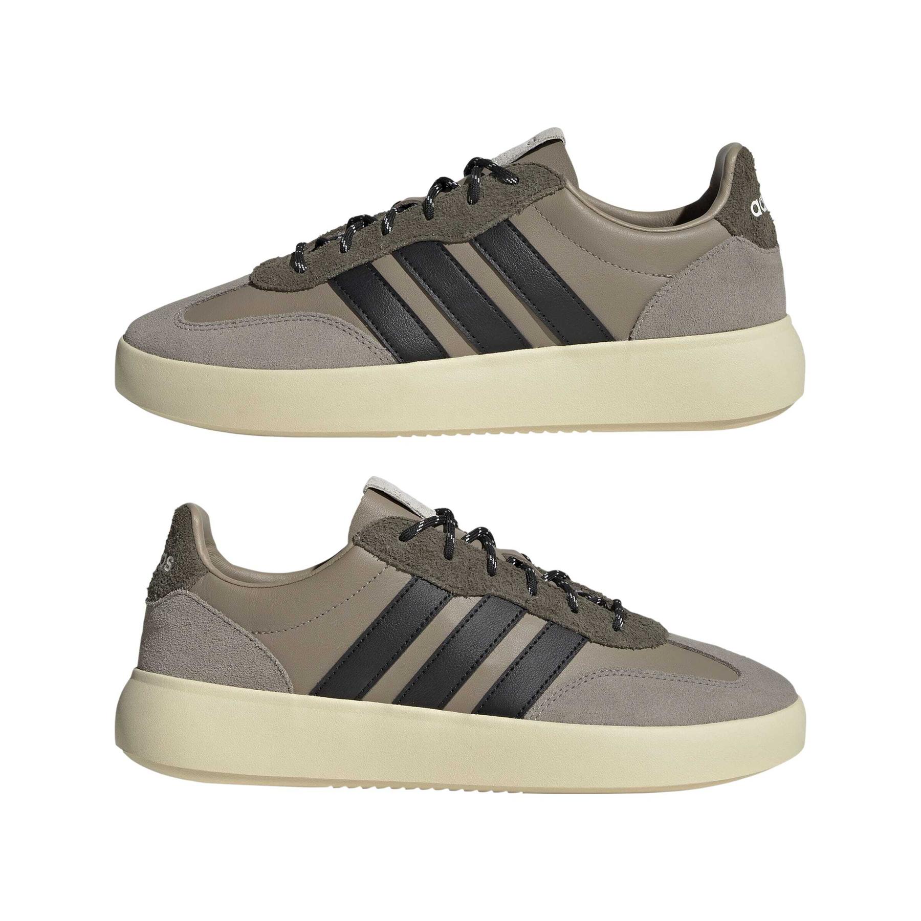 product/a/d/adidas_js0936_10_footwear_photography_mirrored_pair_view_white-nw091725.jpg
