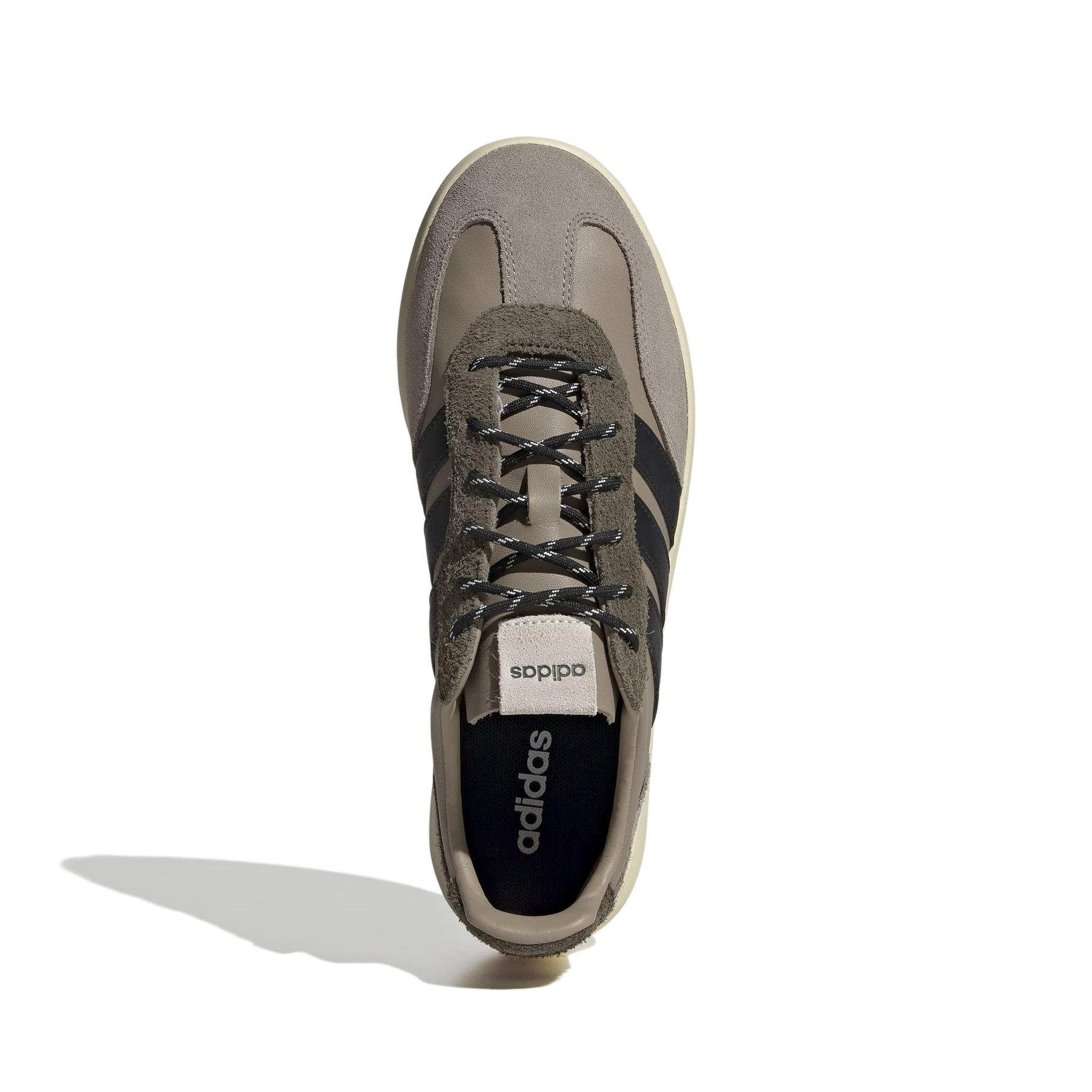 product/a/d/adidas_js0936_3_footwear_photography_top_portrait_view_white-nw091725.jpg