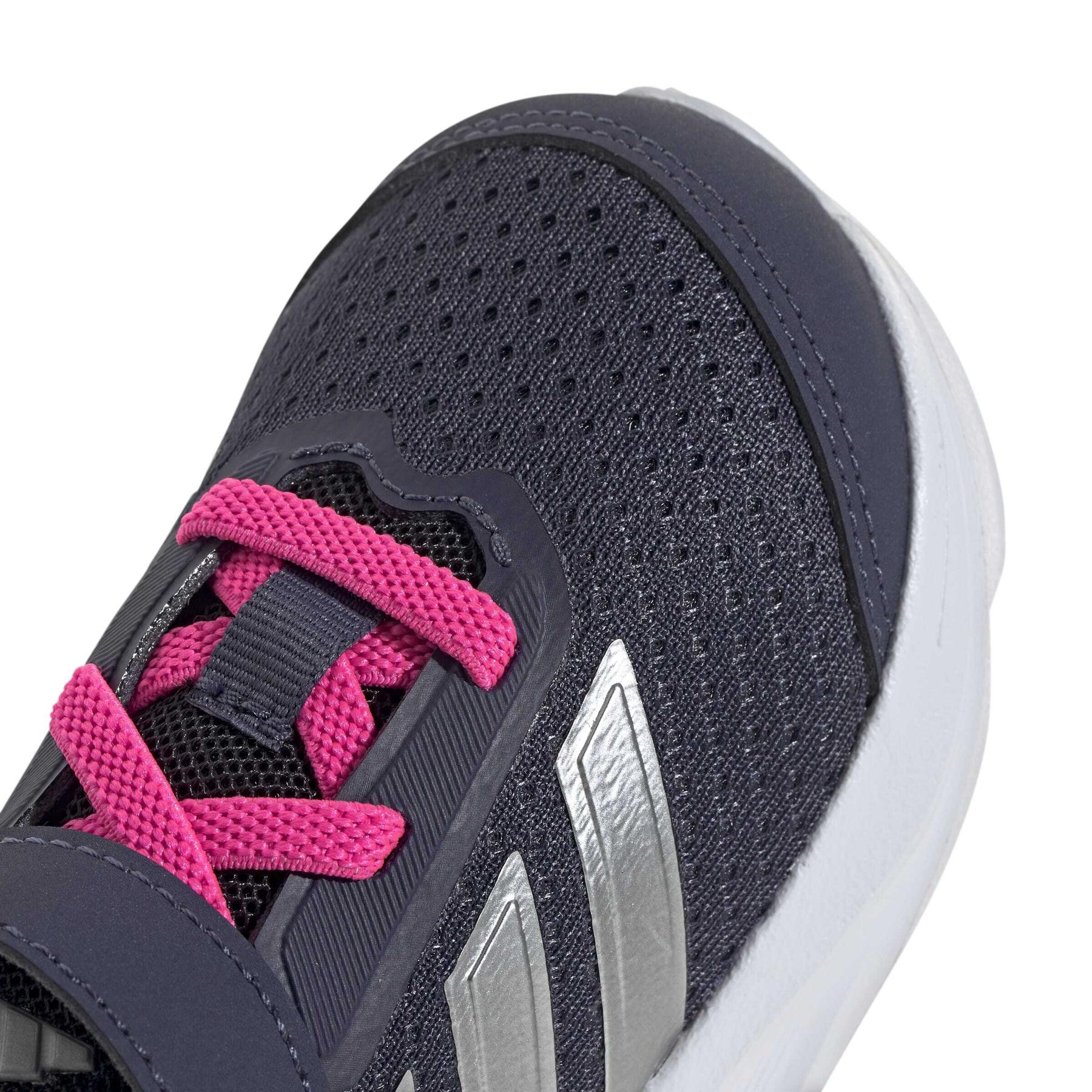 product/a/d/adidas_js1729_9_footwear_photography_detail_view_2_white-nw091725.jpg