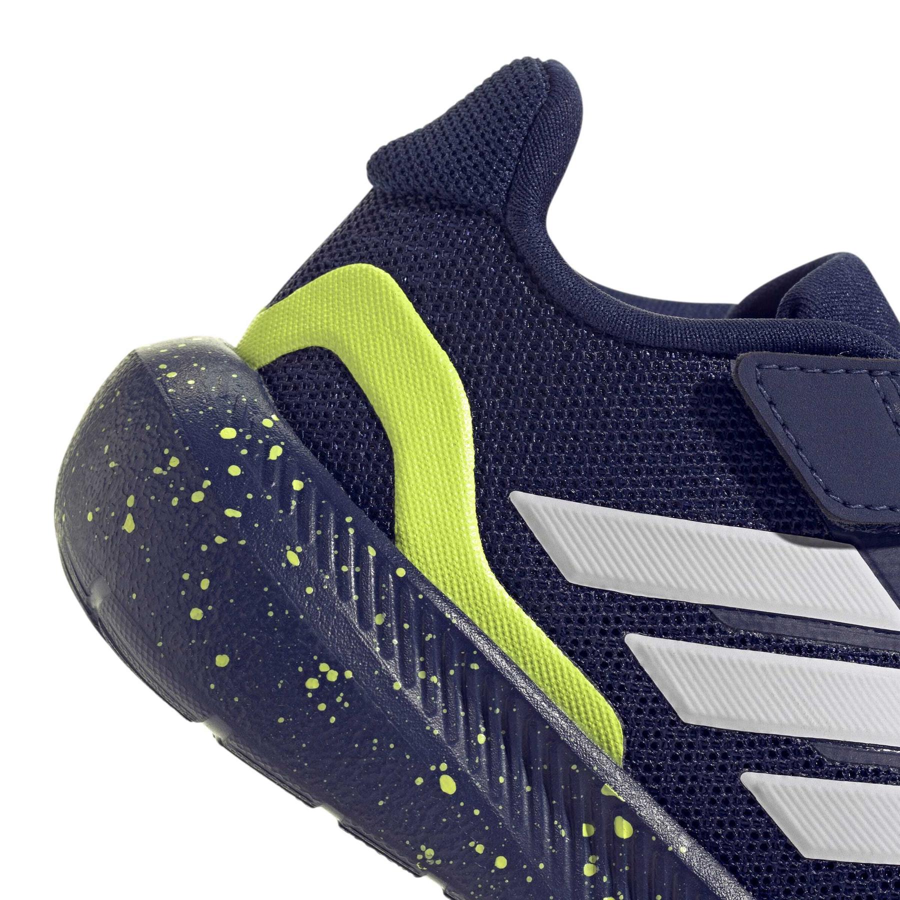 product/a/d/adidas_js2674_8_footwear_photography_detail_view_1_white-nw091725.jpg
