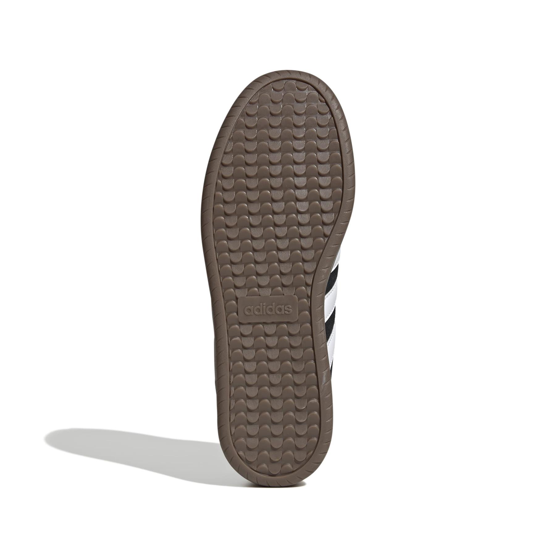 product/a/d/adidas_js2695_4_footwear_photography_bottom_view_white-nw091725.jpg