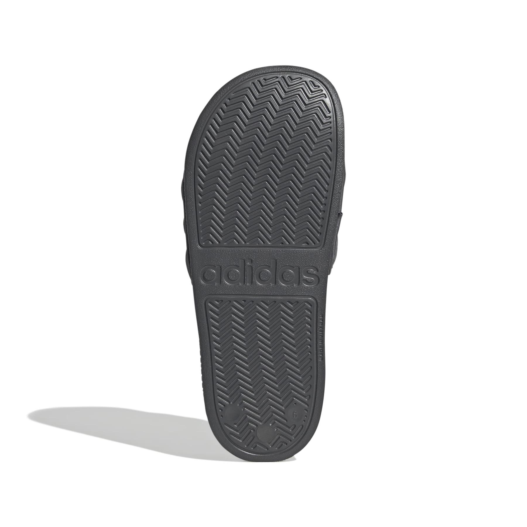 product/a/d/adidas_js2853_4_footwear_photography_bottom_view_white-nw091725.jpg