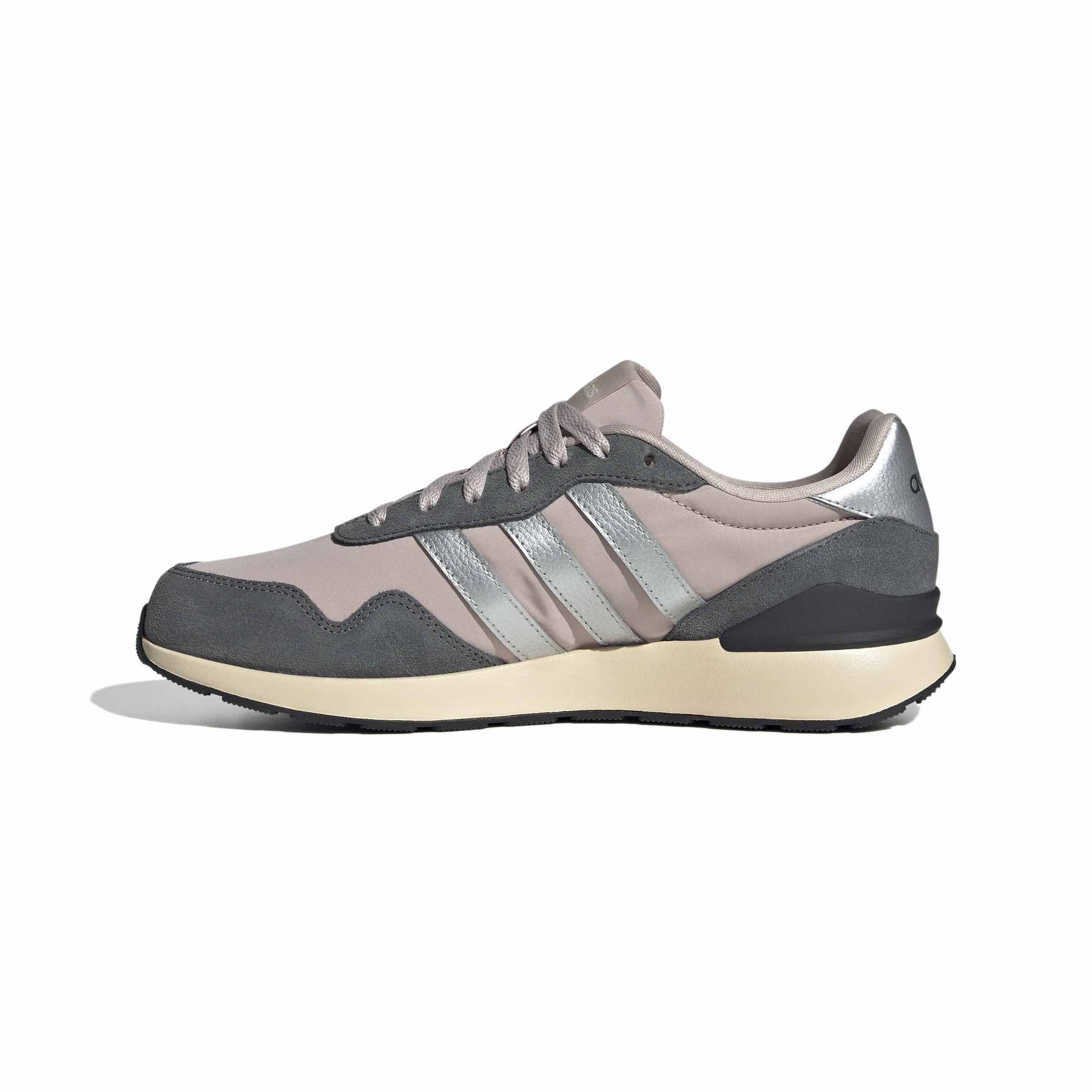 product/a/d/adidas_js3326_5_footwear_photography_side_medial_center_view_white-nw091725.jpg