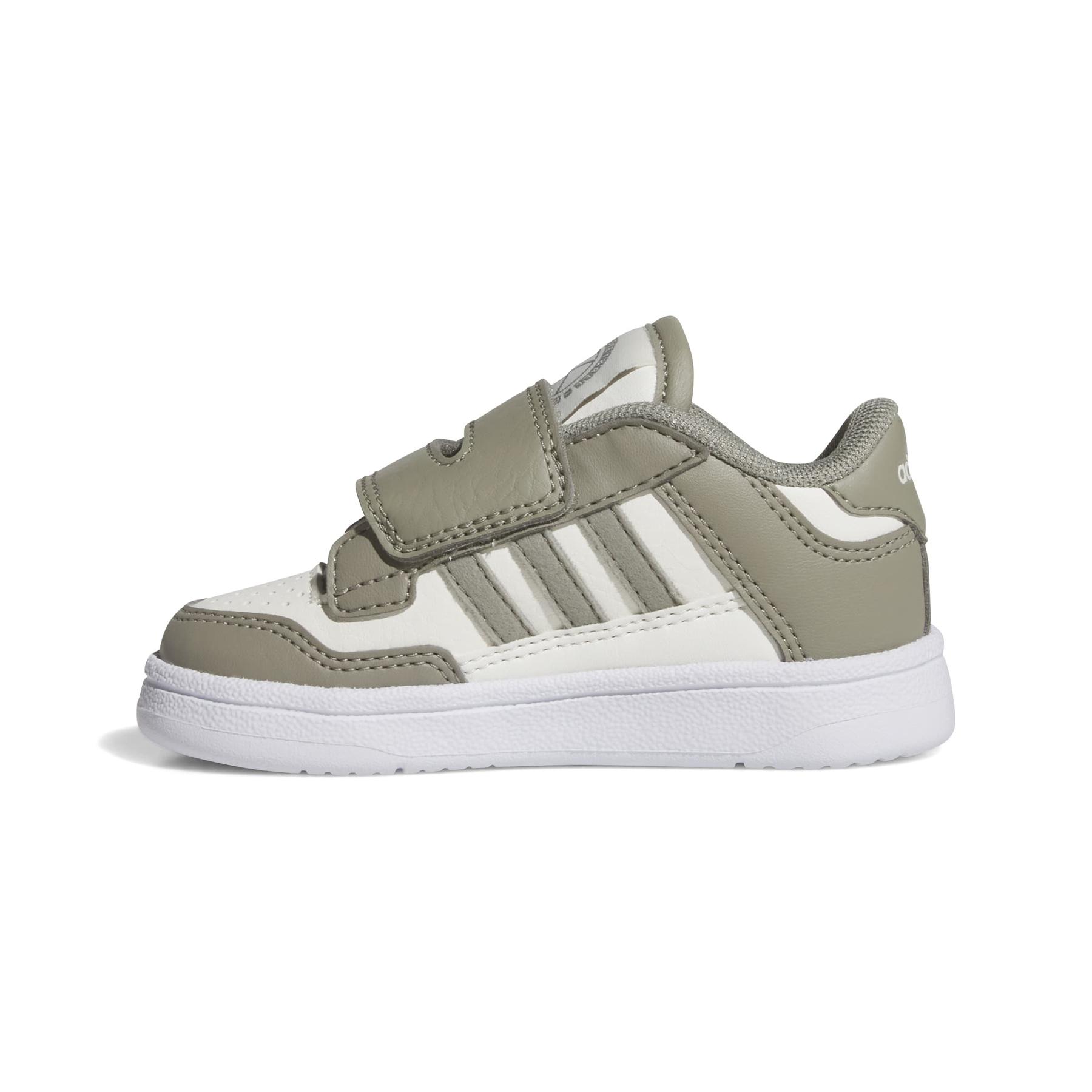 product/a/d/adidas_js3545_5_footwear_photography_side_medial_center_view_white-nw091725.jpg