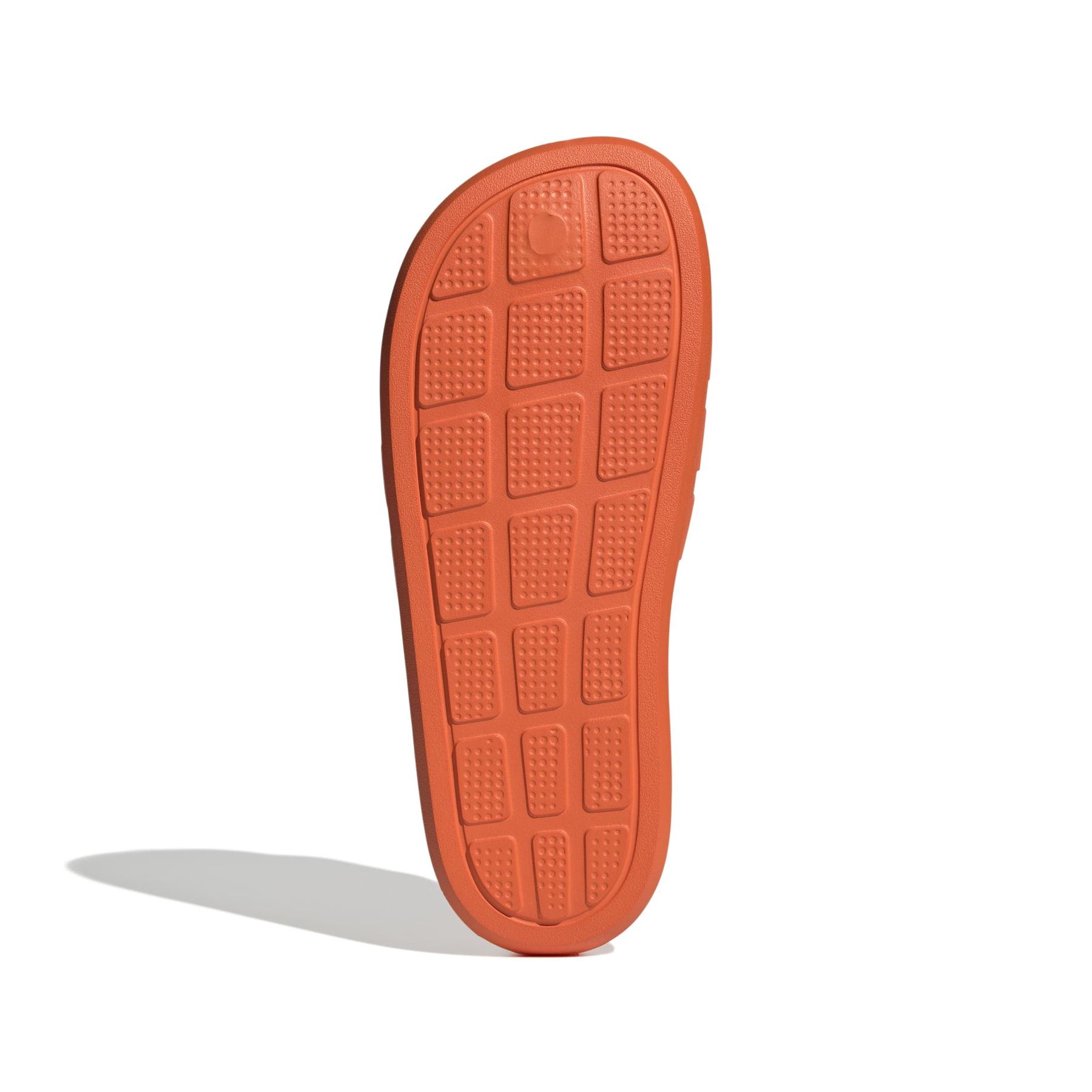 product/a/d/adidas_js3576_4_footwear_photography_bottom_view_white-nw091725.jpg