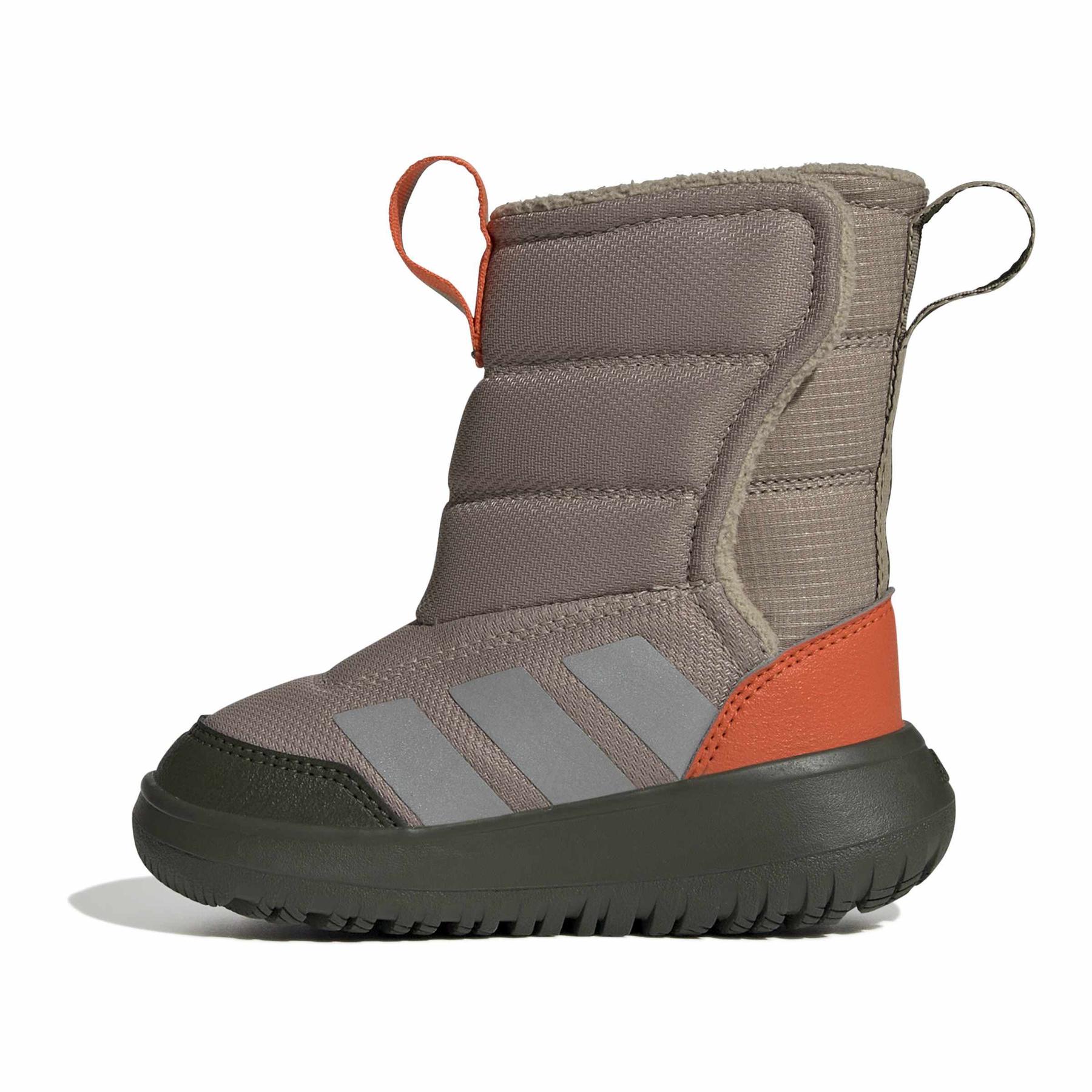 product/a/d/adidas_js4081_5_footwear_photography_side_medial_center_view_white-nw091725.jpg