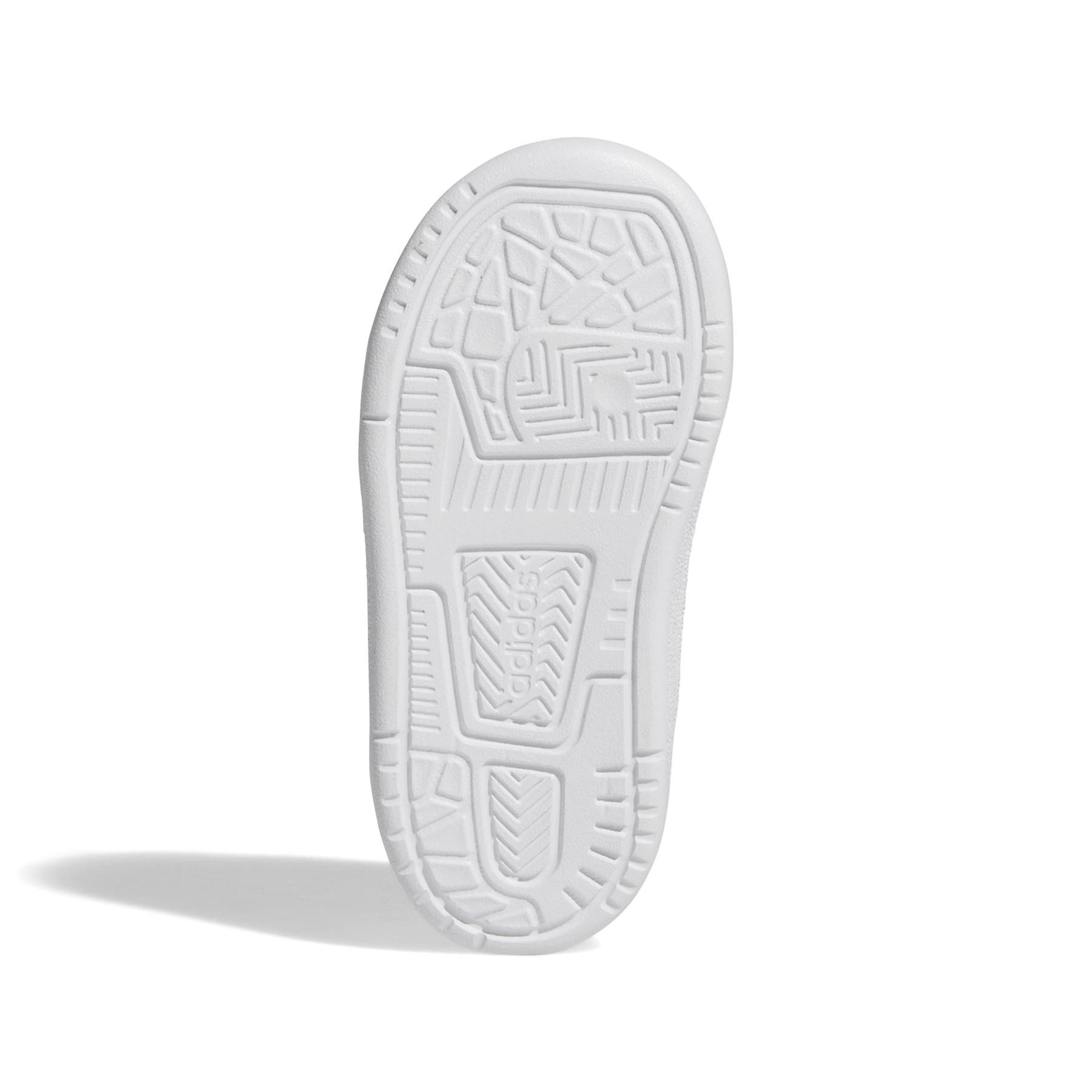 product/a/d/adidas_ki8863_4_footwear_photography_bottom_view_white-nw091725.jpg