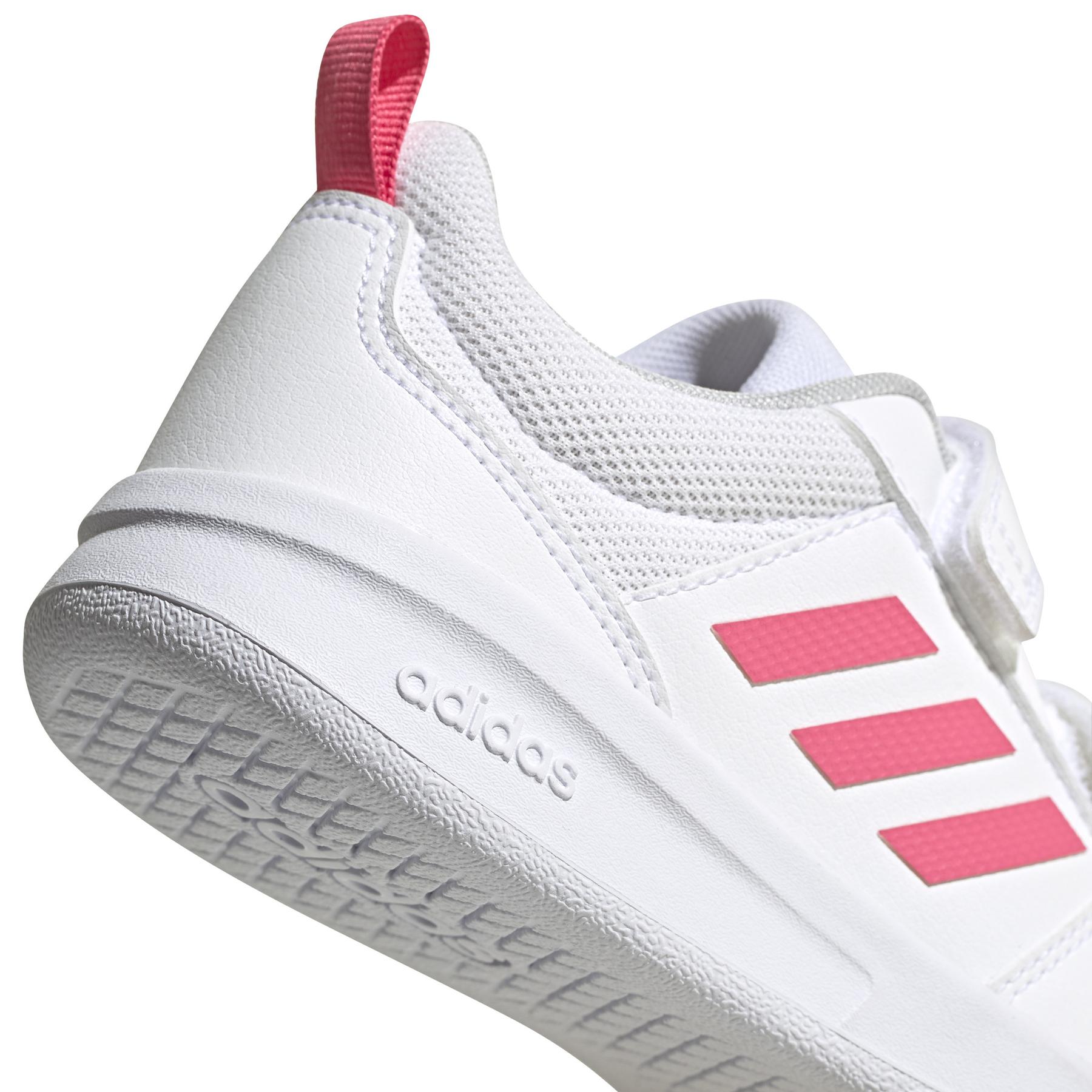 product/a/d/adidas_s24049_10_footwear_photography_detail_view_3_white_000.jpg