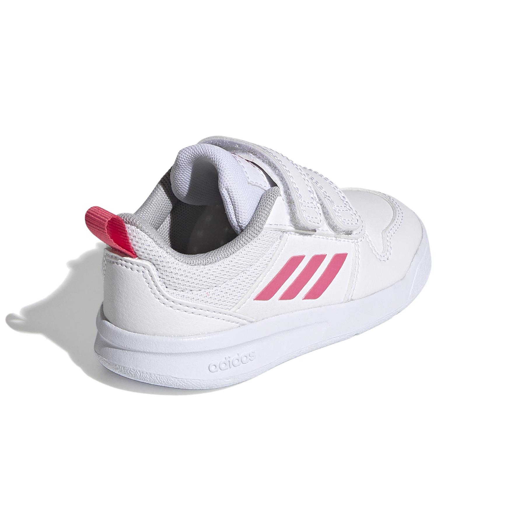 product/a/d/adidas_s24059_7_footwear_photography_back_lateral_top_view_white.jpg