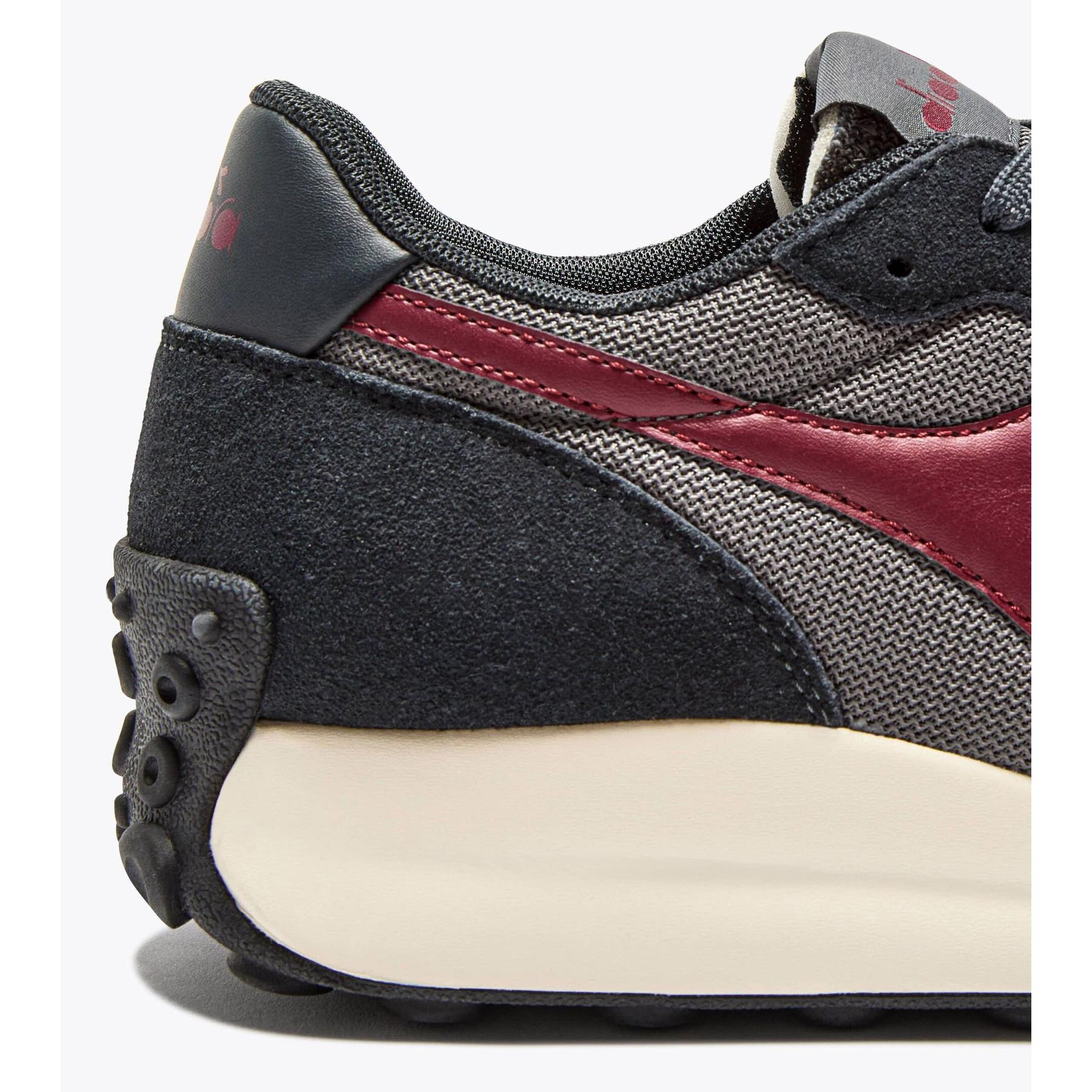 product/d/i/diadora-501-182141-75071-pewter-5.jpg