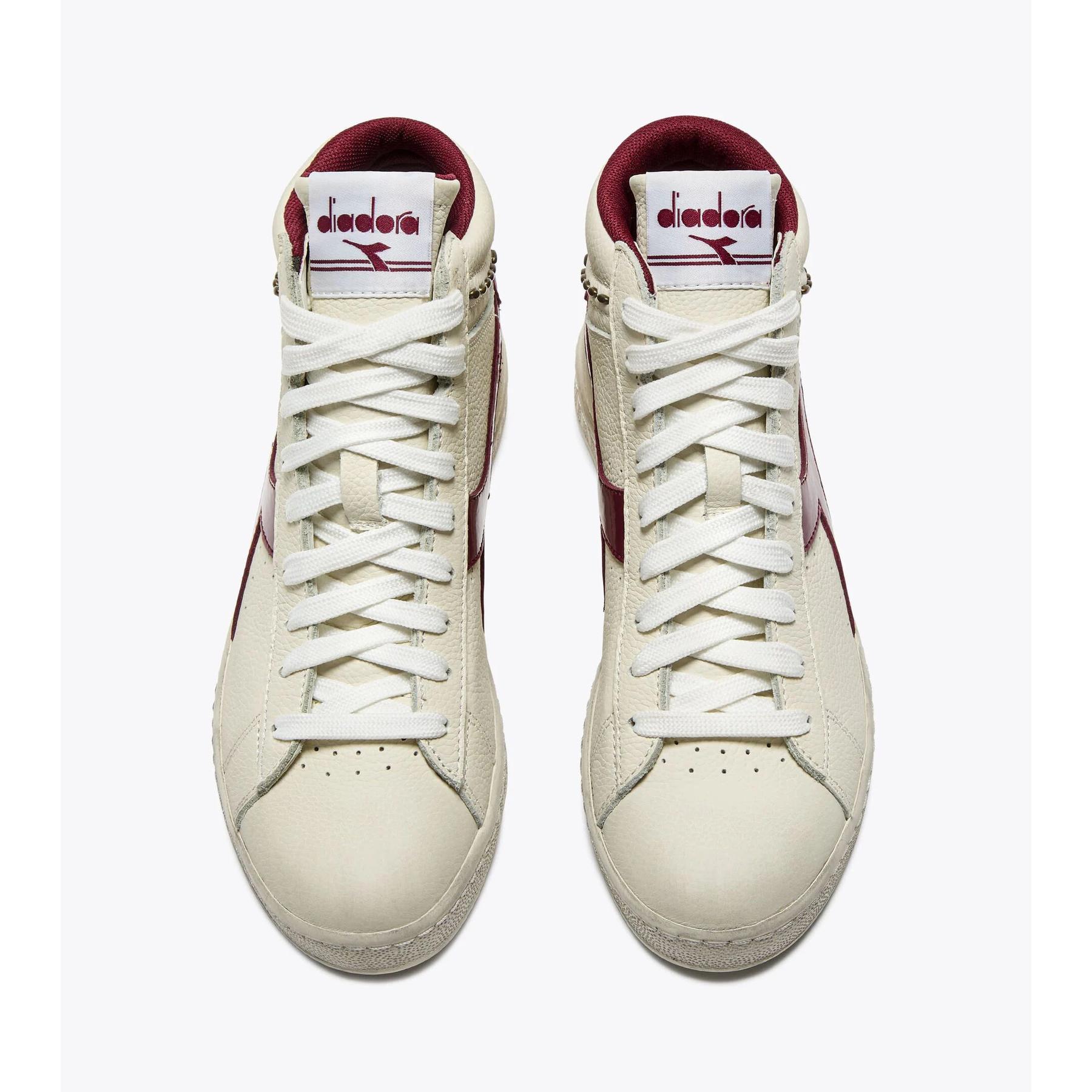 product/d/i/diadora-501-182171-45084-pomegranate-3.jpg