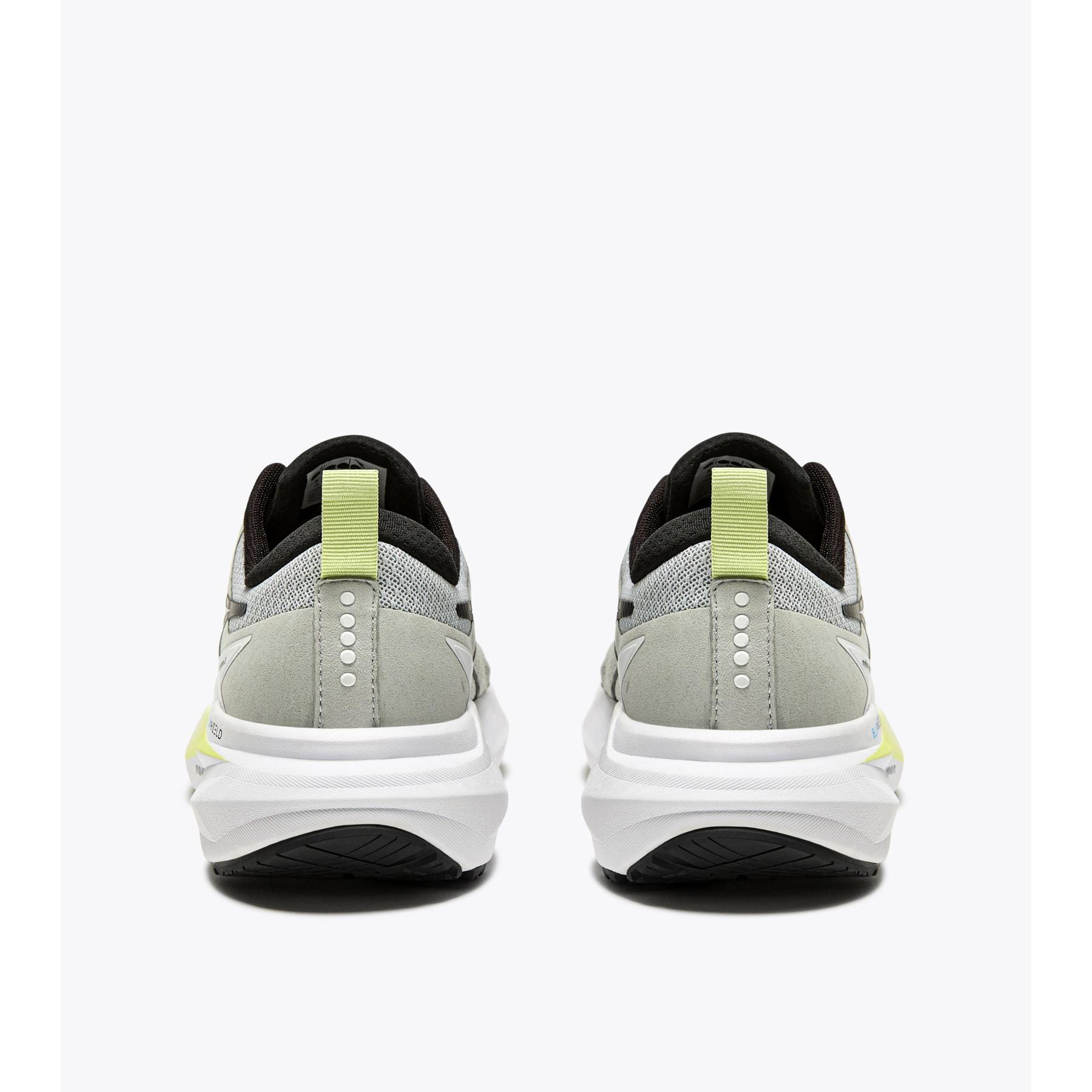 product/d/i/diadora_101.180679-c3662_argento-dd-bianco-nero_6.jpg