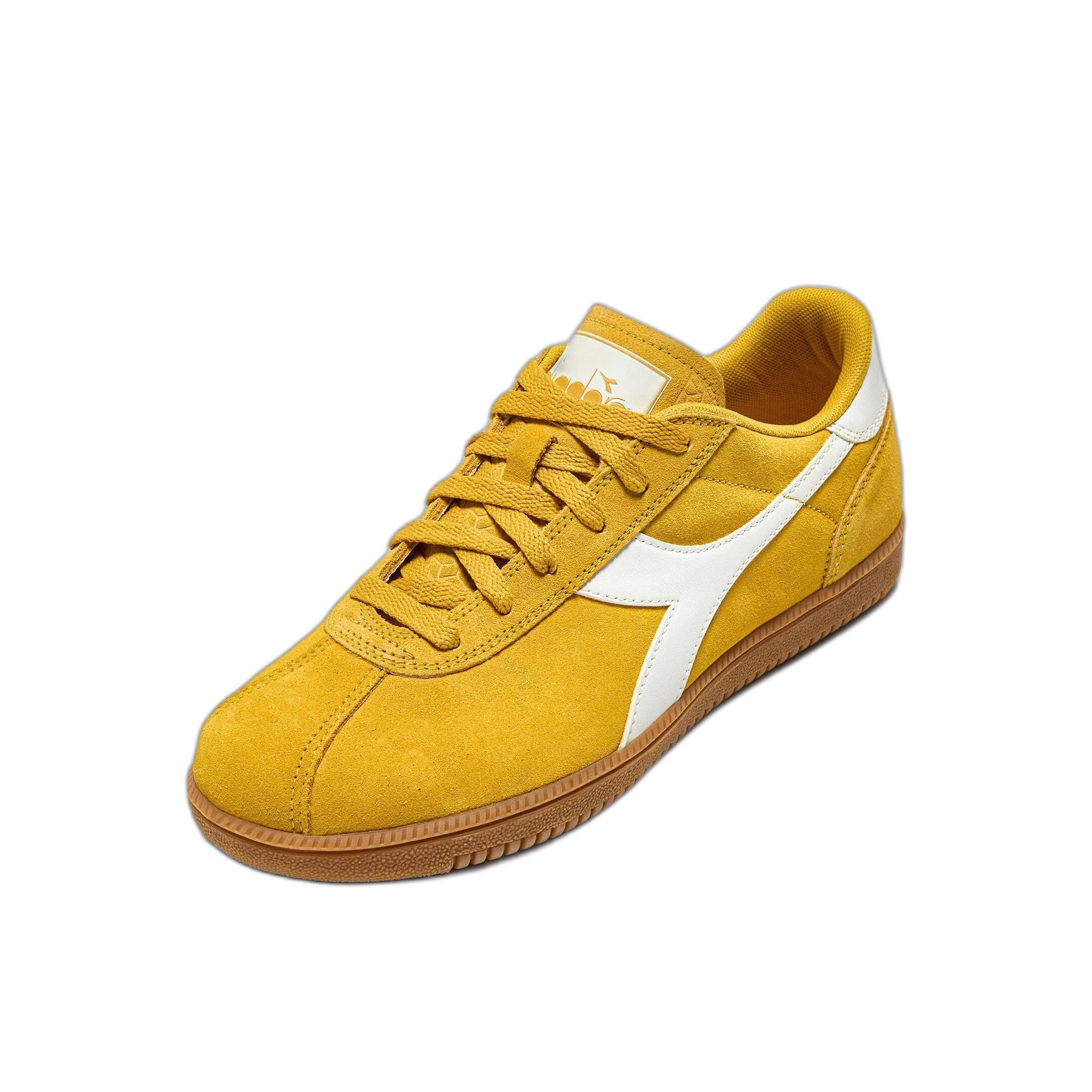 product/d/i/diadora_501.181247-35037_banane-creme_2.jpg