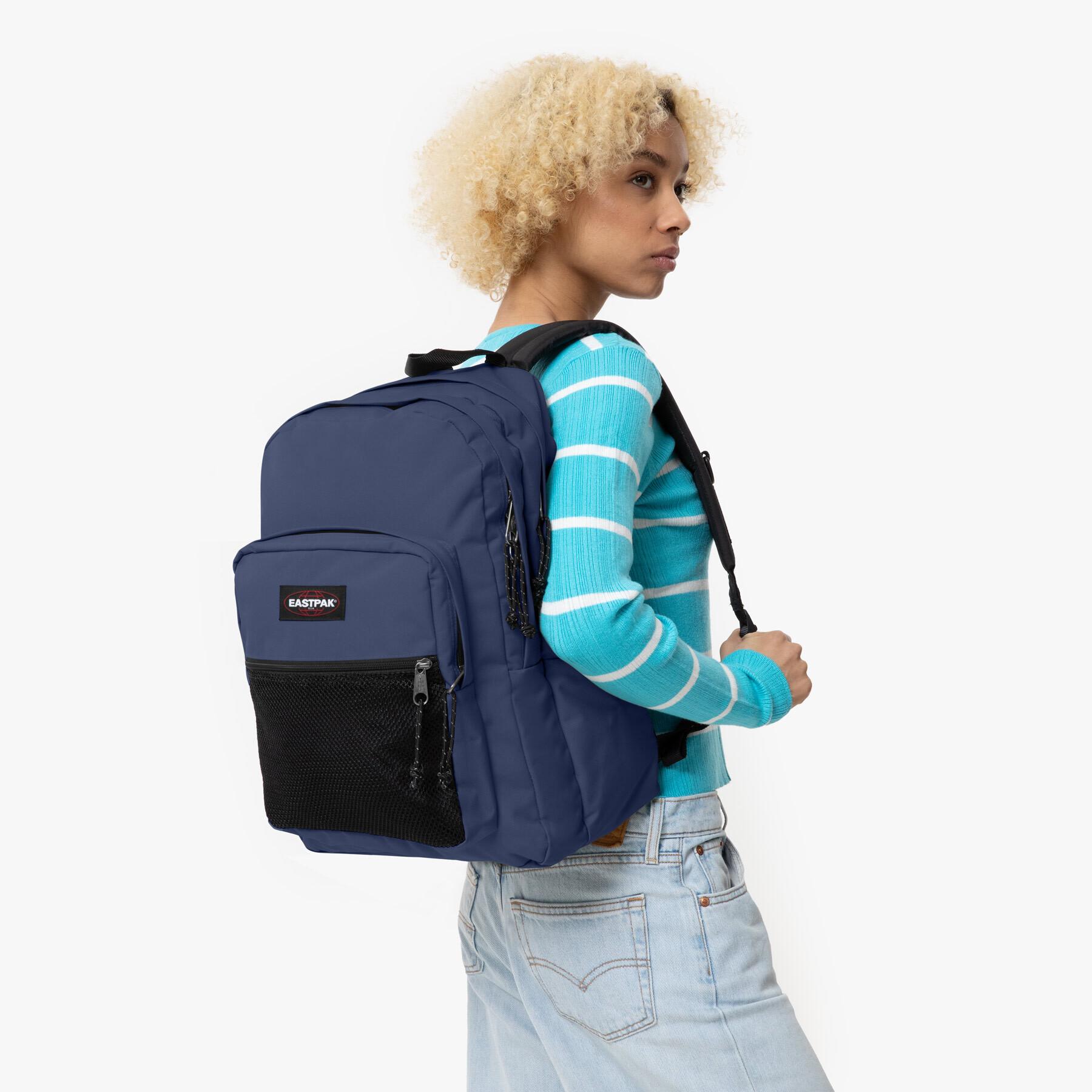 product/e/a/eastpak_ek0000600o2_boat-navy_5.jpg