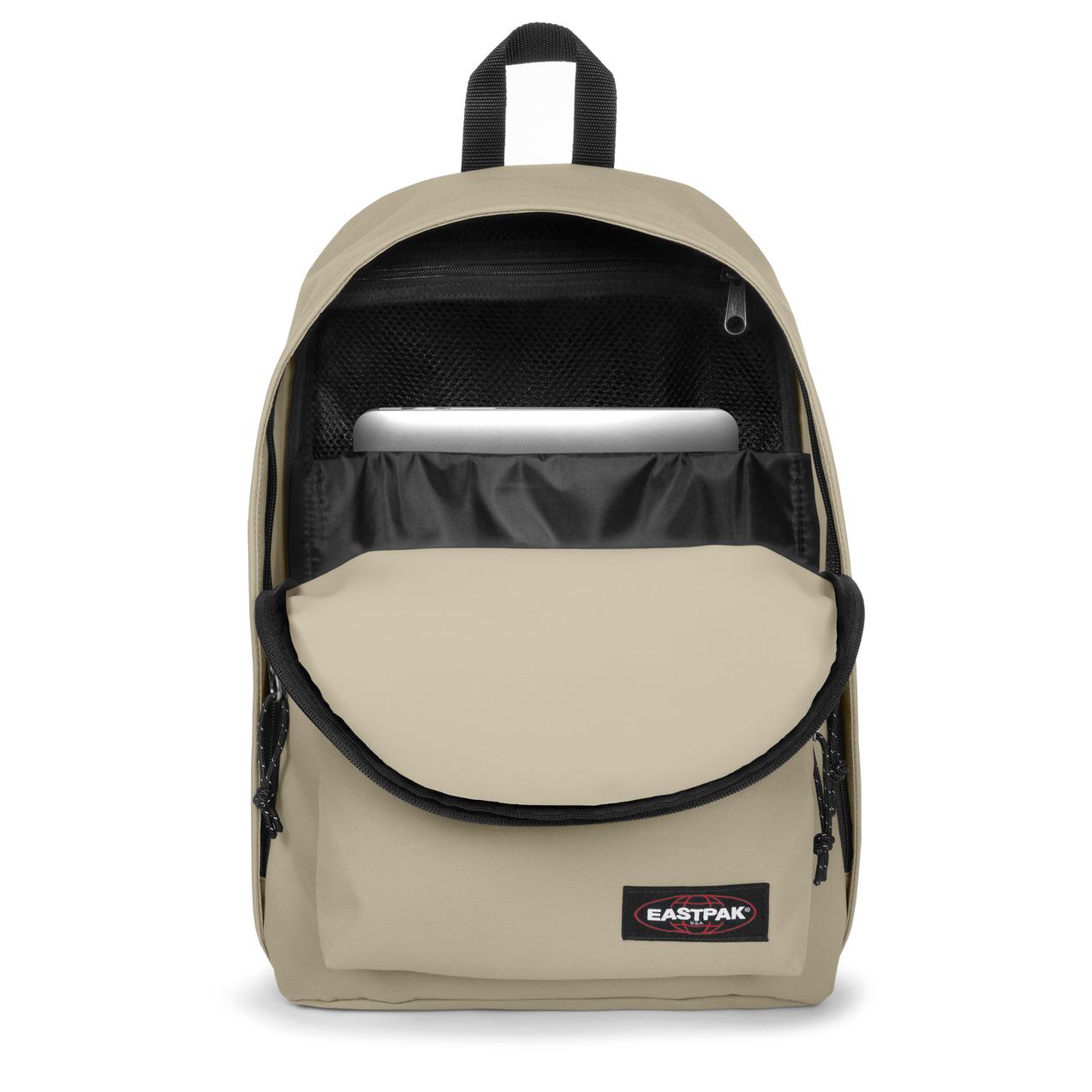product/e/a/eastpak_ek0007676v7_beach-beige_6.jpg
