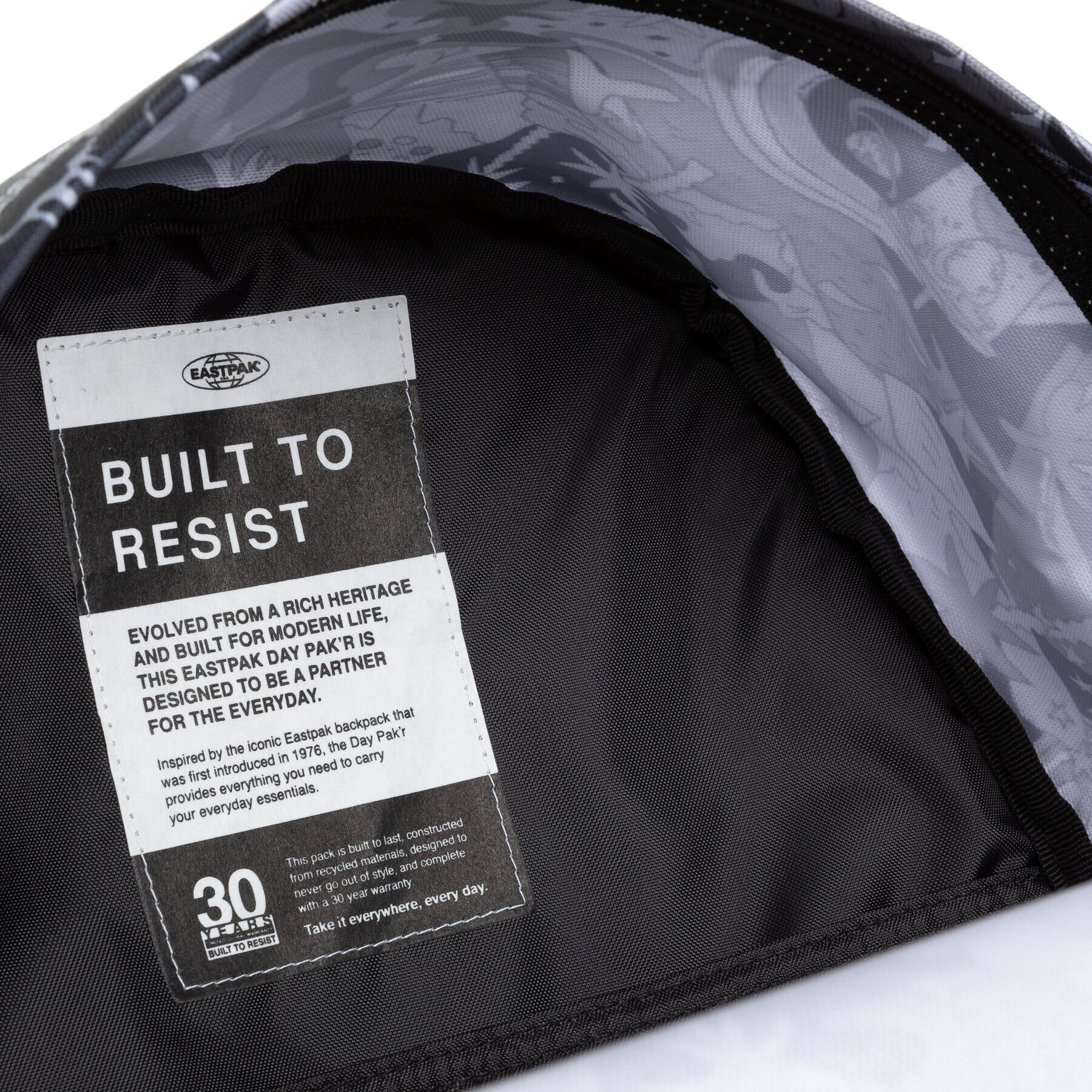 product/e/a/eastpak_ek0a5bg40t6_doodle-fest-dark_5.jpg