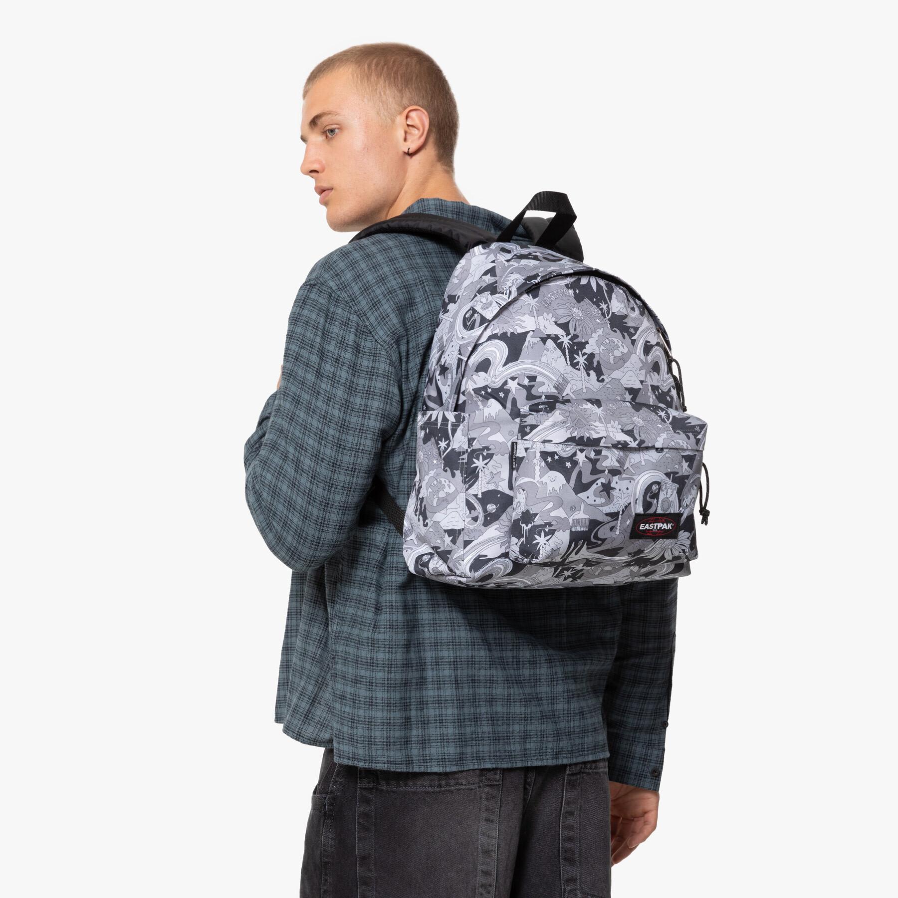 product/e/a/eastpak_ek0a5bg40t6_doodle-fest-dark_7.jpg