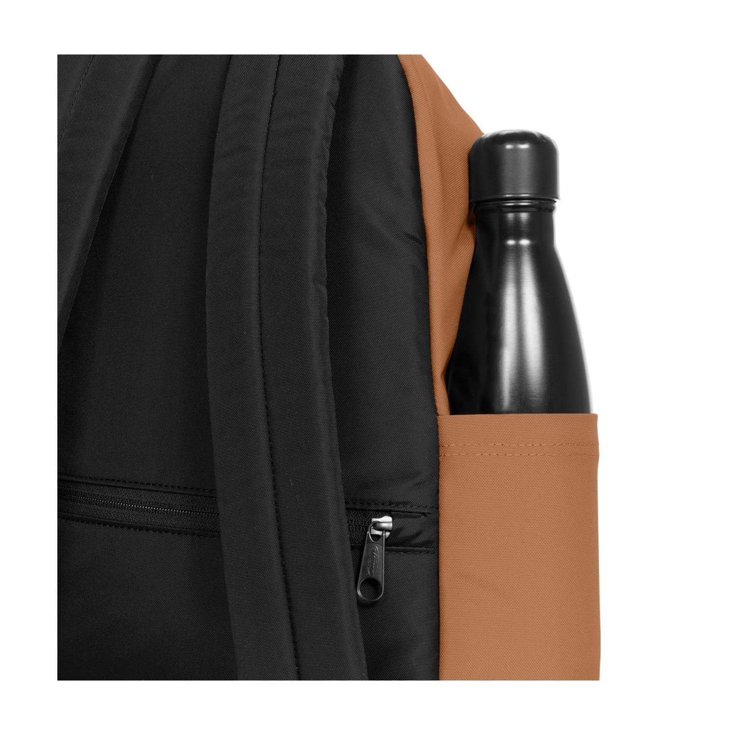 product/e/a/eastpak_ek0a5bg46s5_ginger-brown_5.jpg