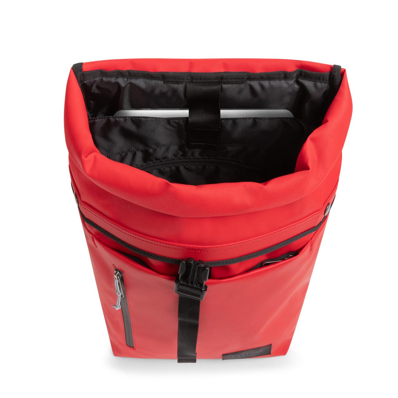 product/e/a/eastpak_ek0a5bgf8v1_tarp-red_11.jpg